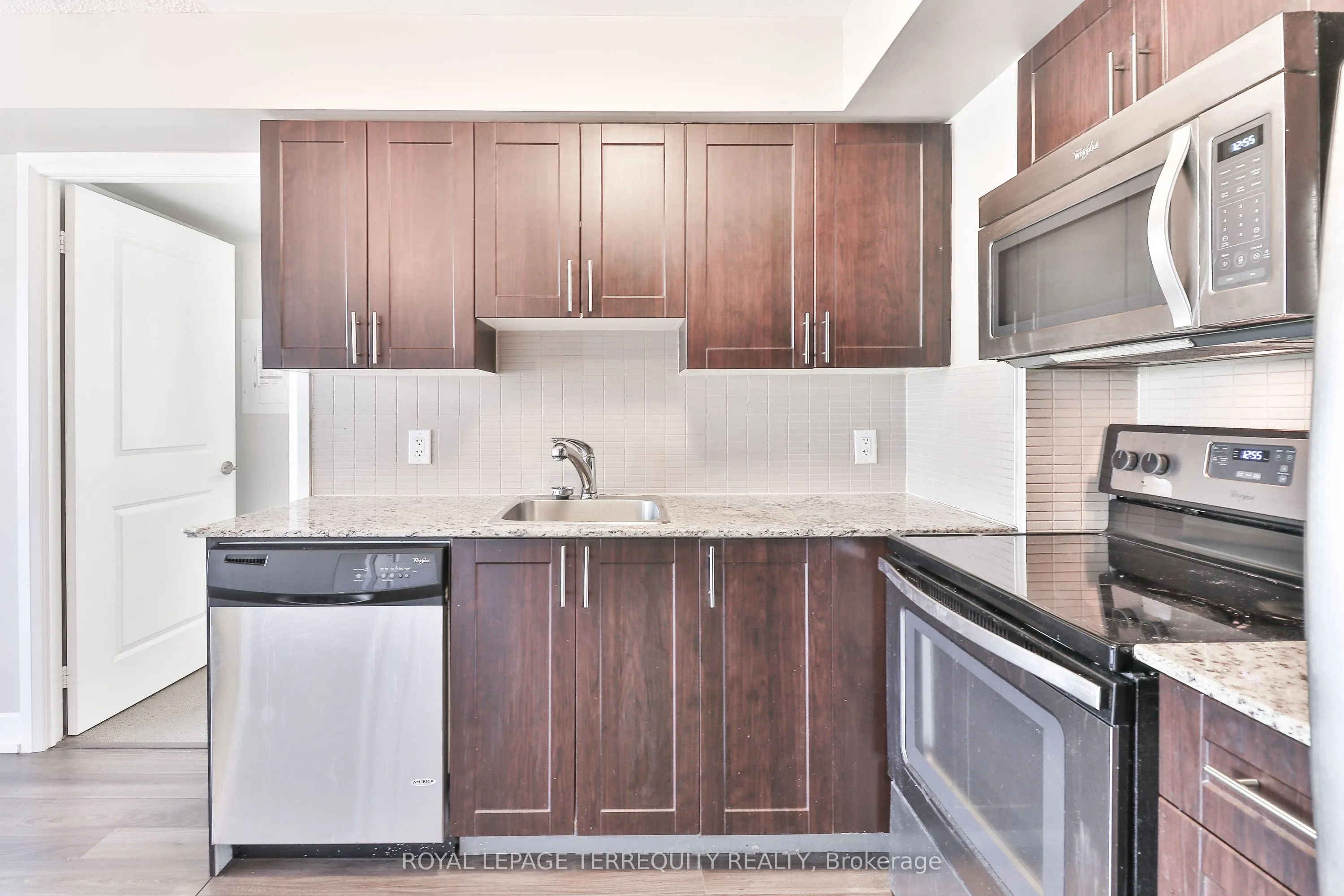 2 Eva Road, #424