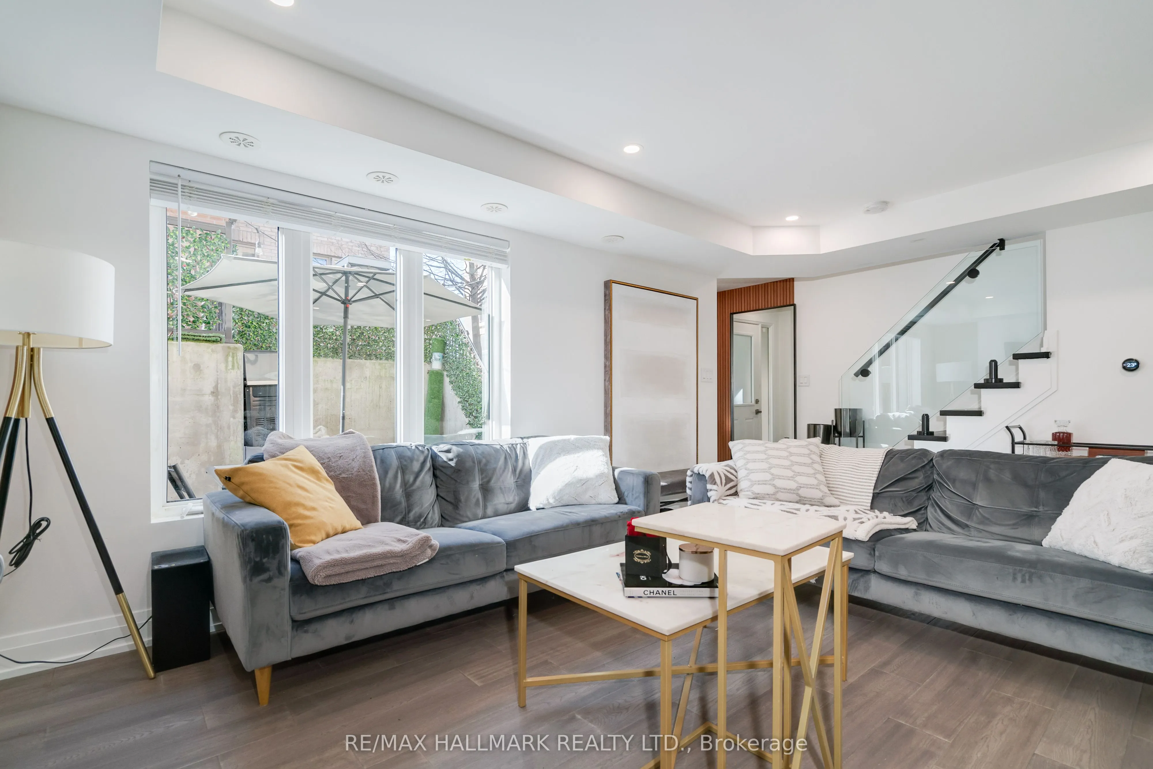 11 Foundry Avenue, #129
