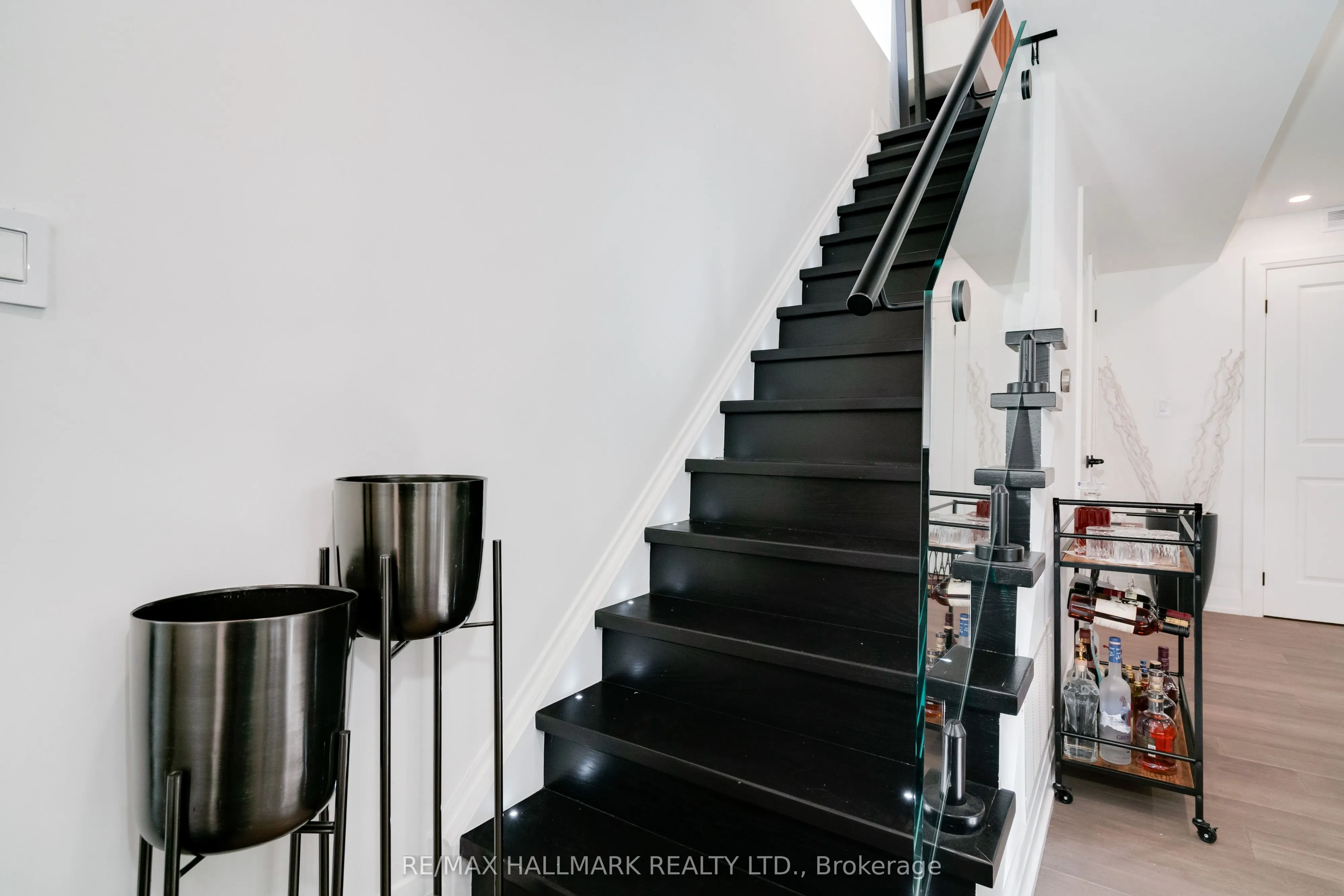 11 Foundry Avenue, #129