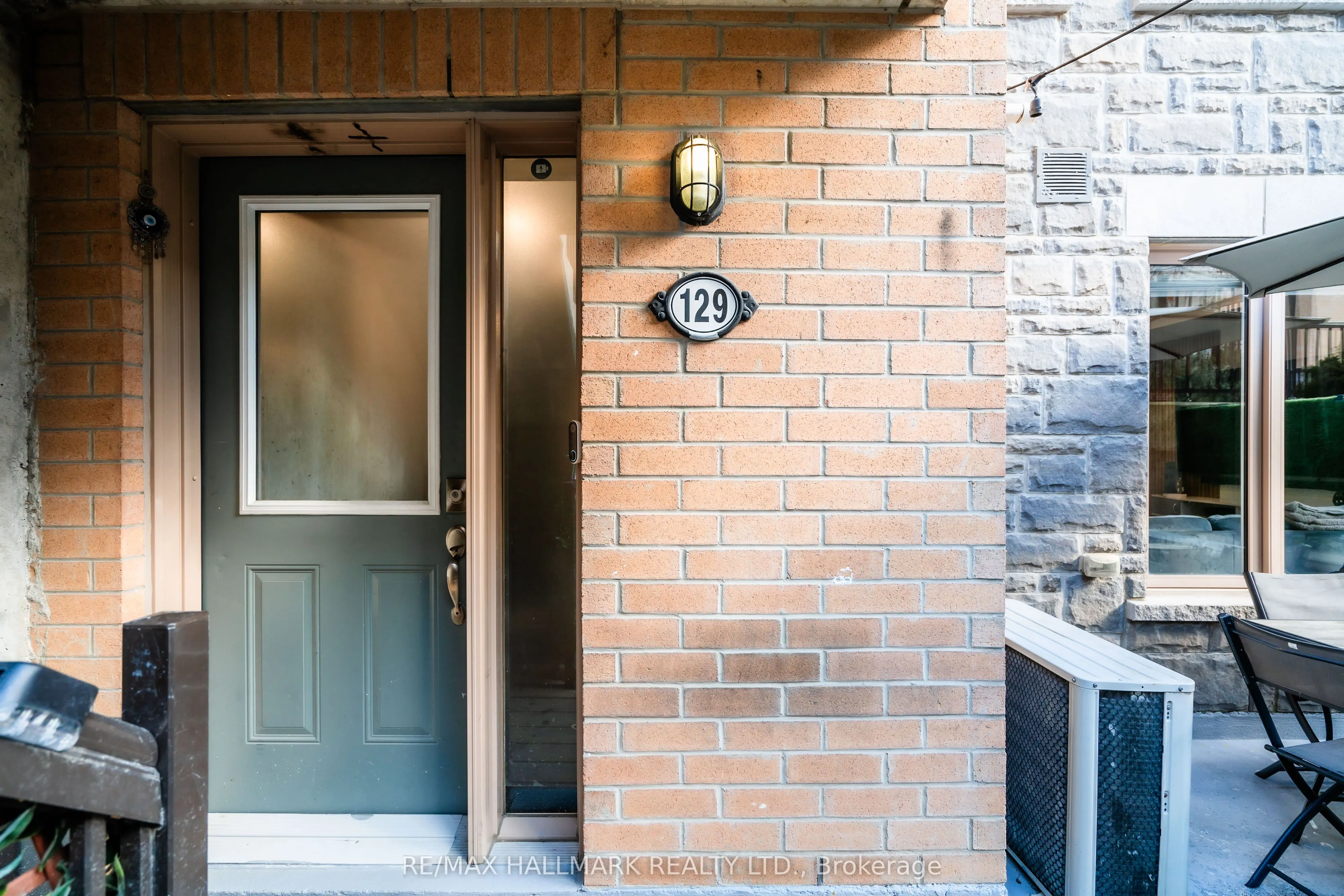 11 Foundry Avenue, #129