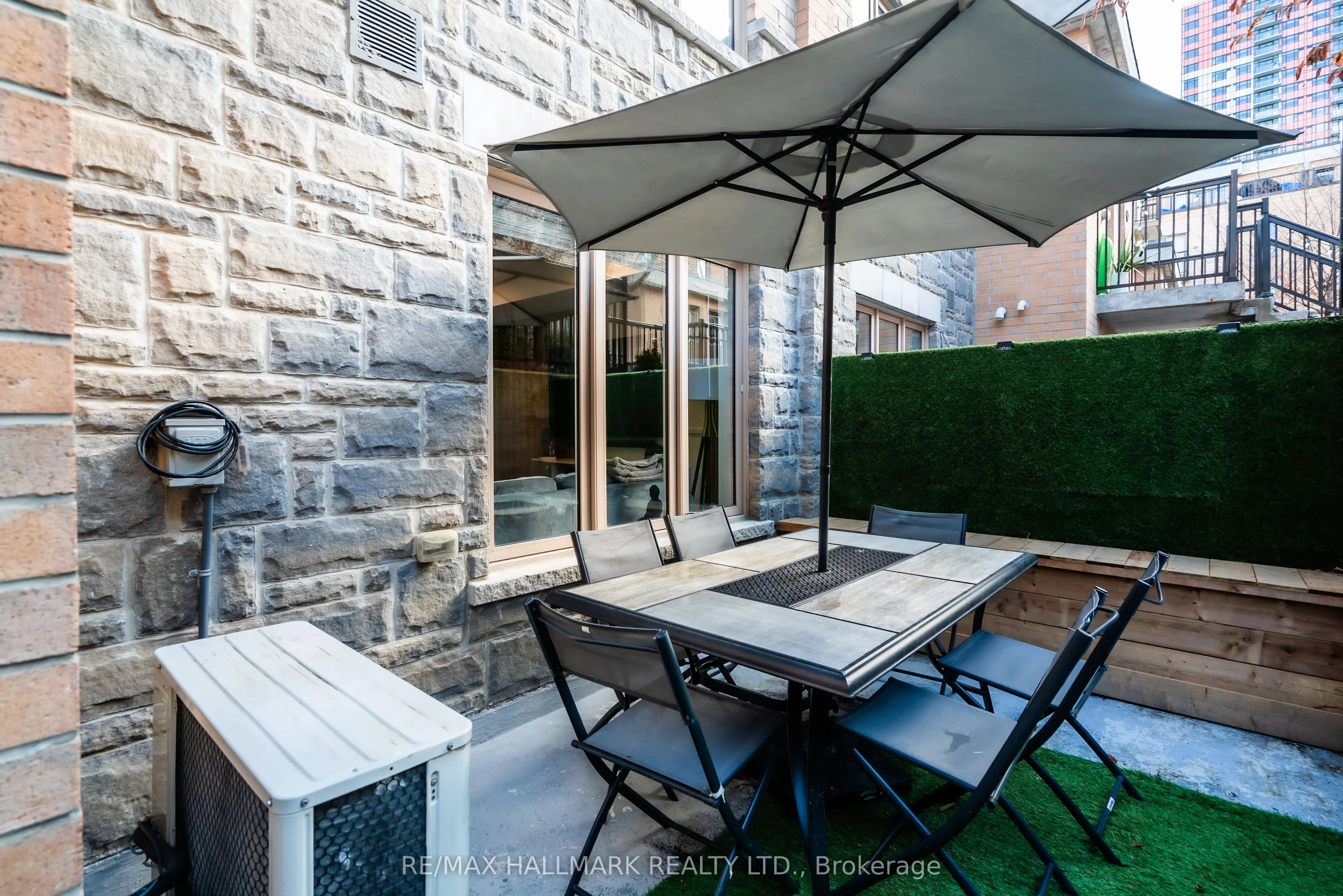 11 Foundry Avenue, #129