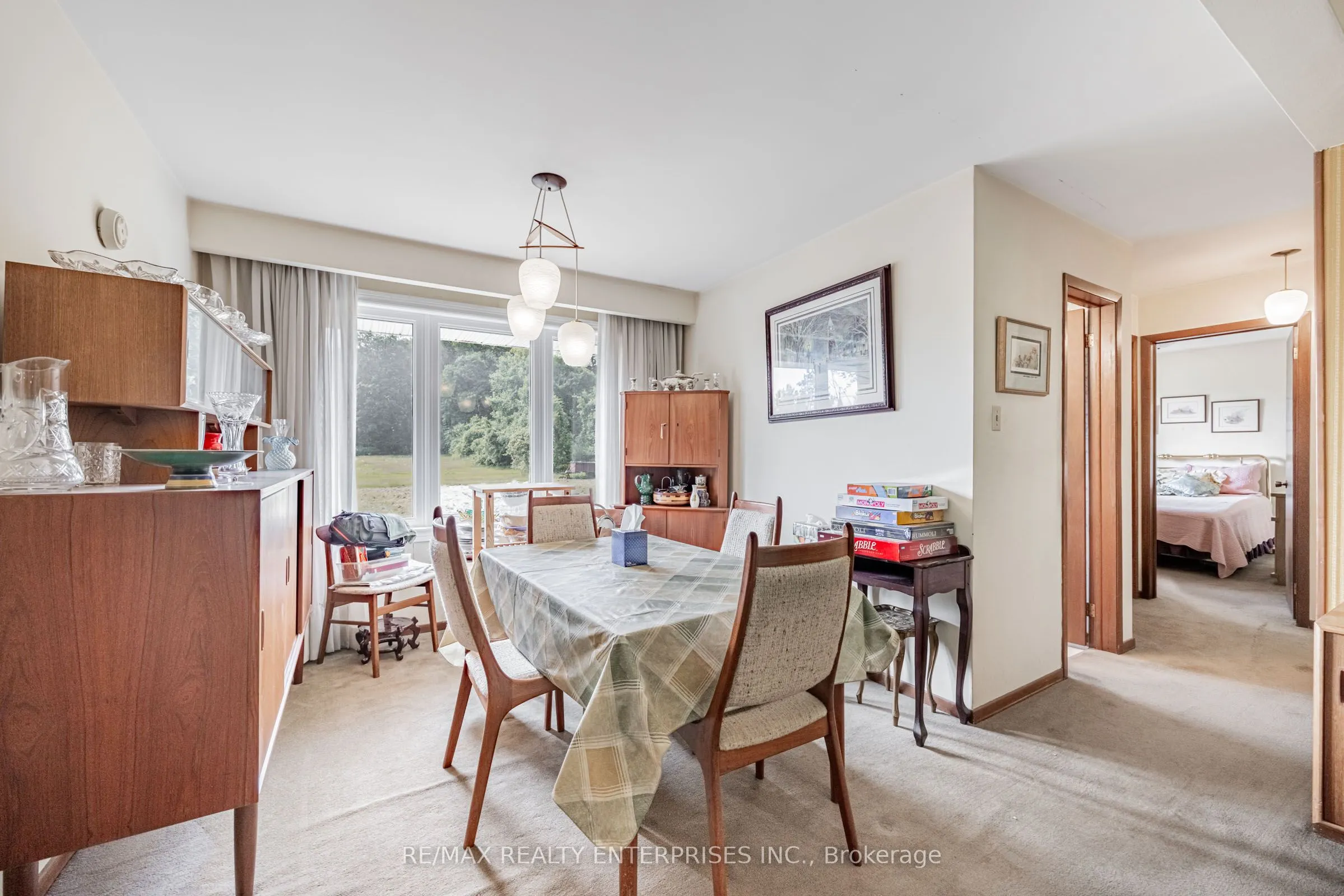 2739 Embleton Road