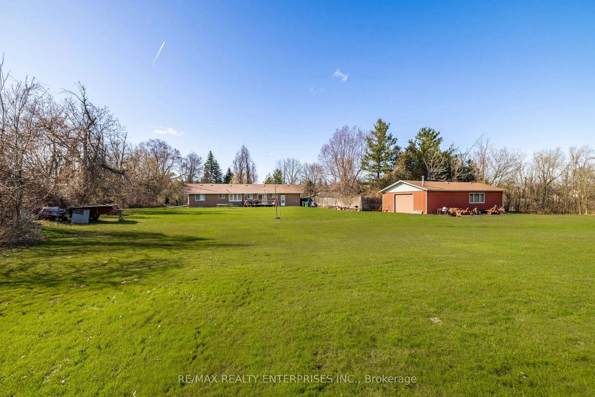 2739 Embleton Road