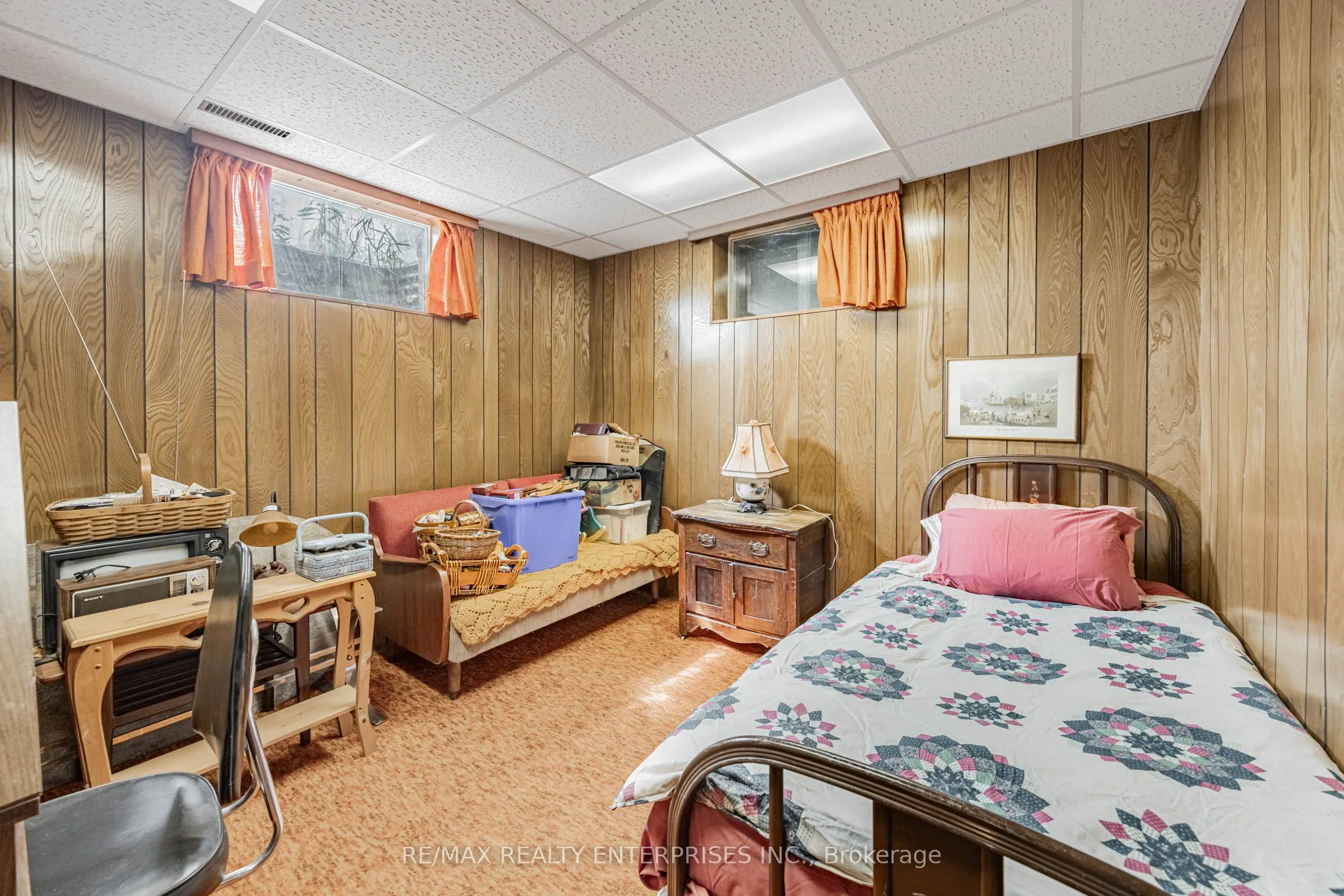 2739 Embleton Road