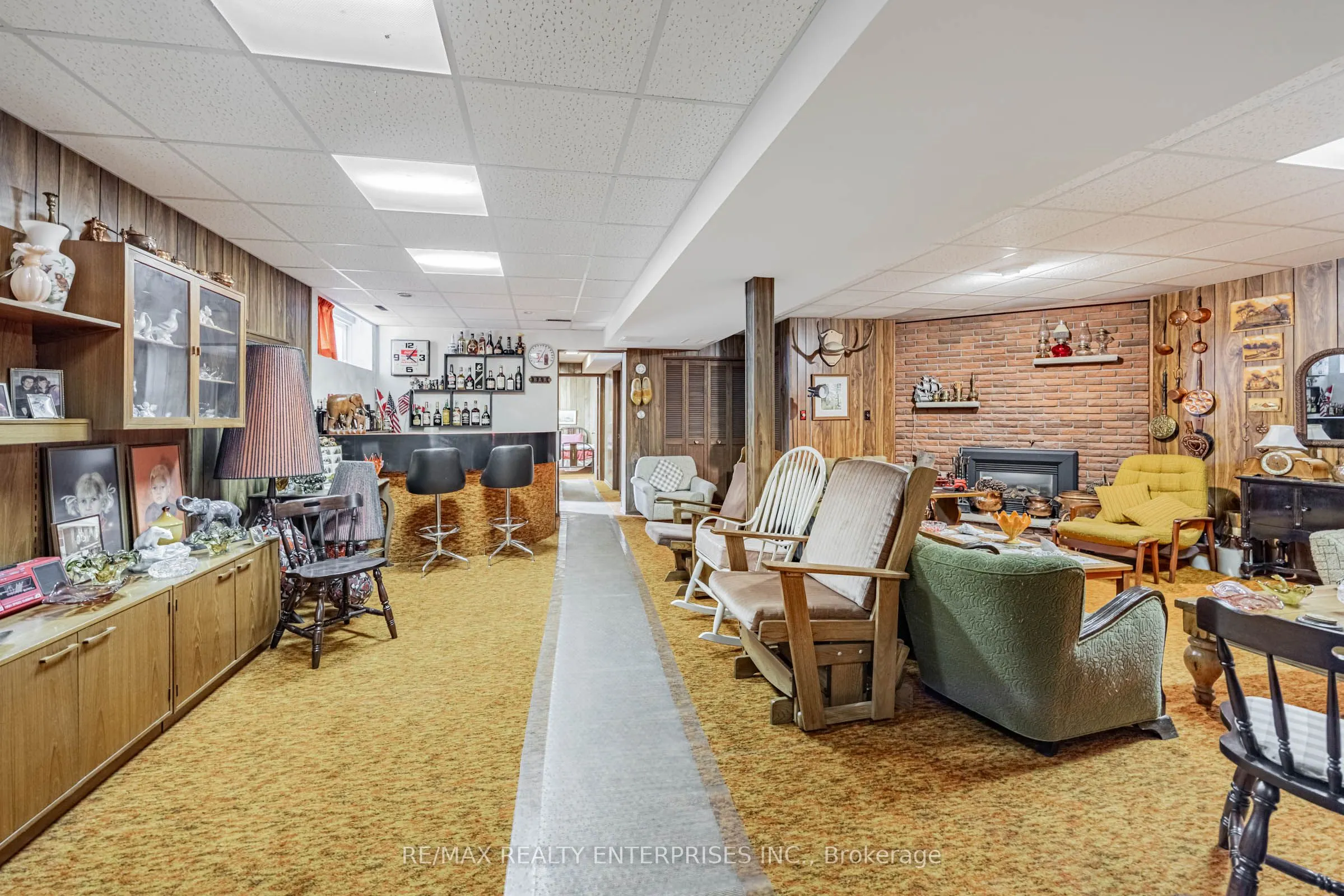 2739 Embleton Road