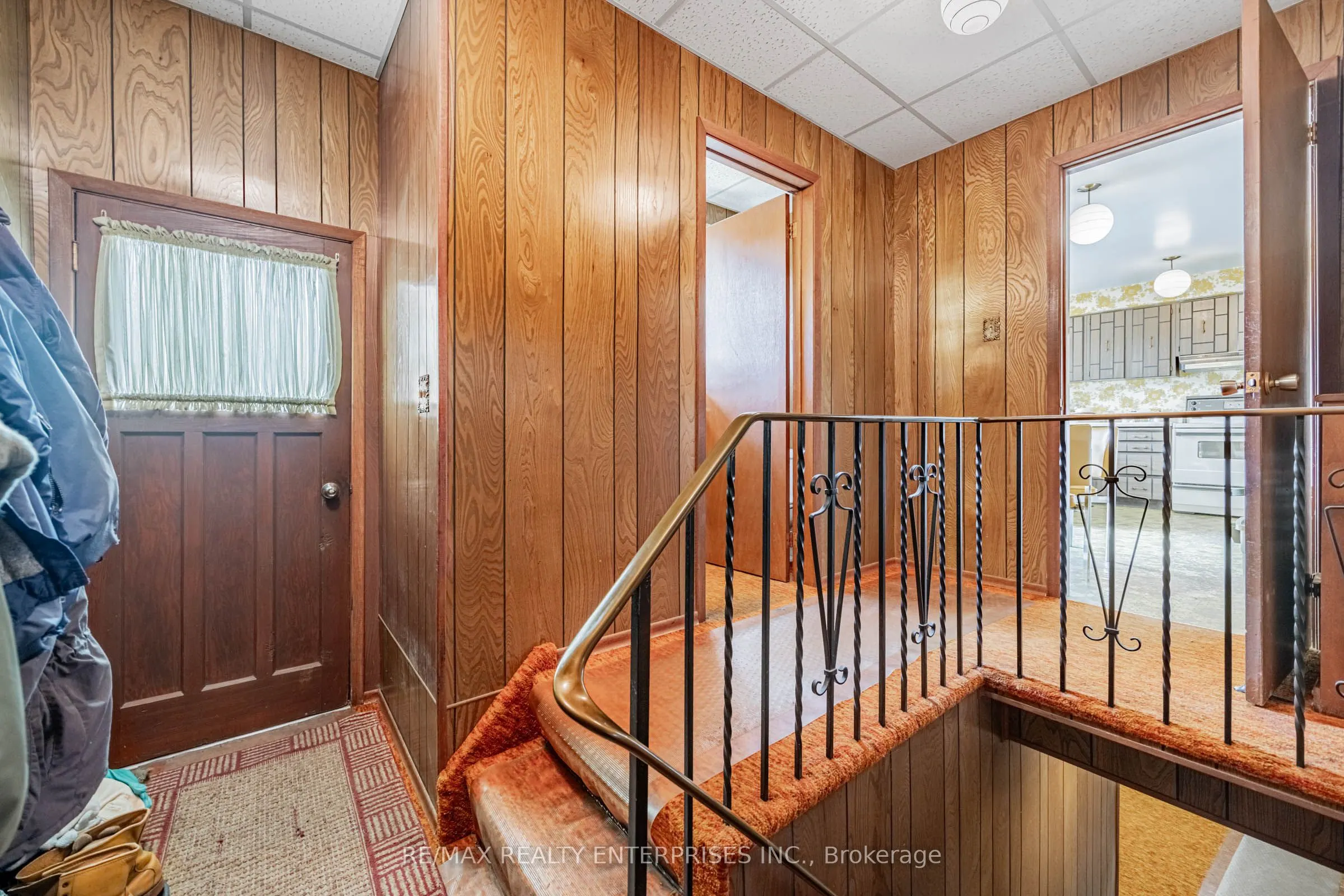 2739 Embleton Road