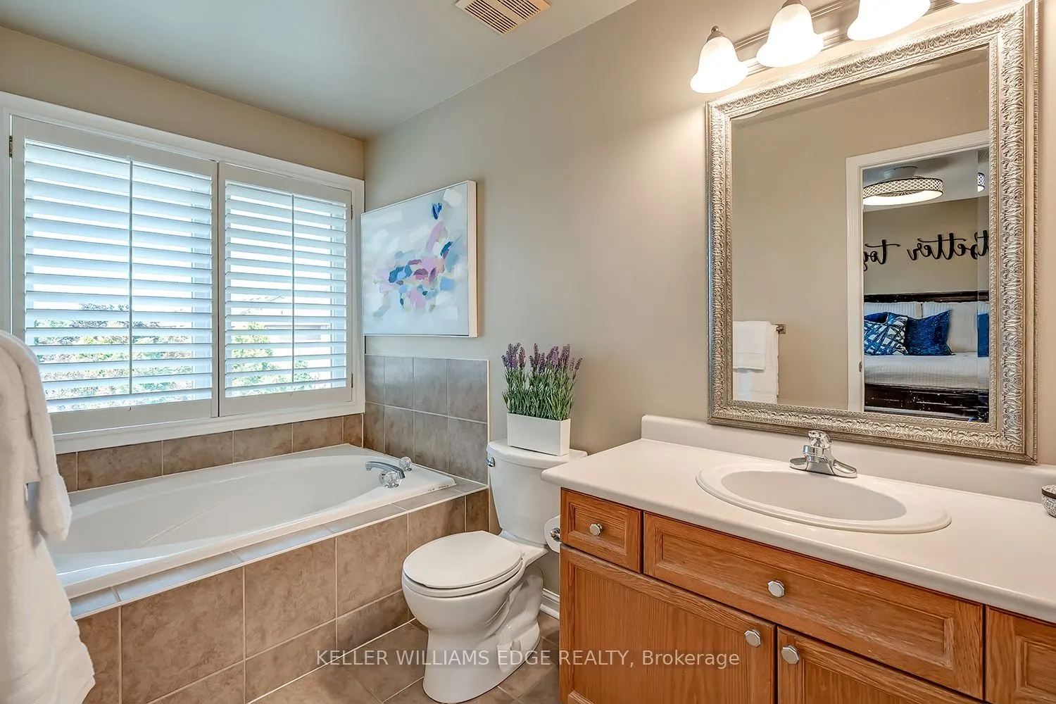 5586 Churchill Meadows Boulevard