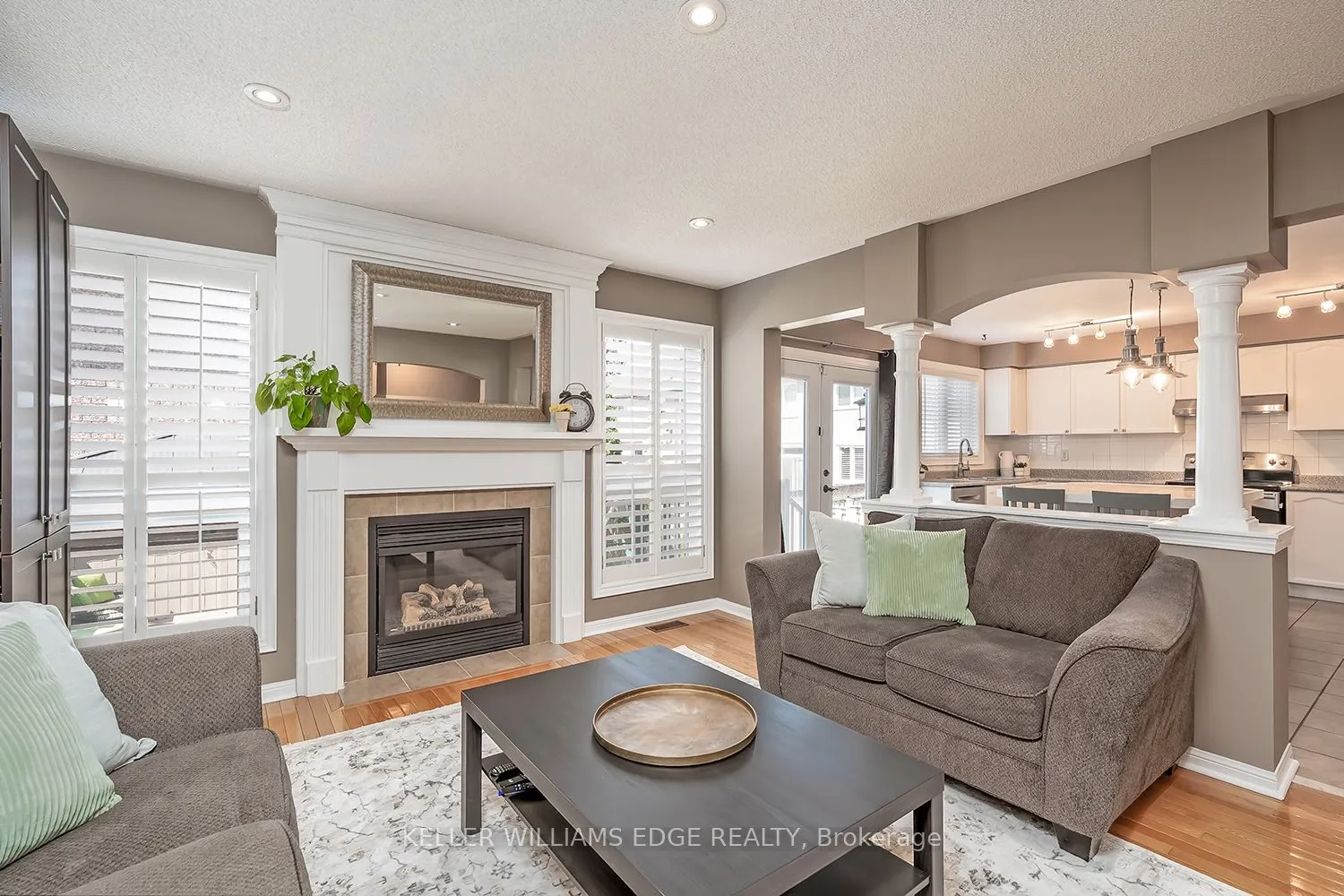 5586 Churchill Meadows Boulevard