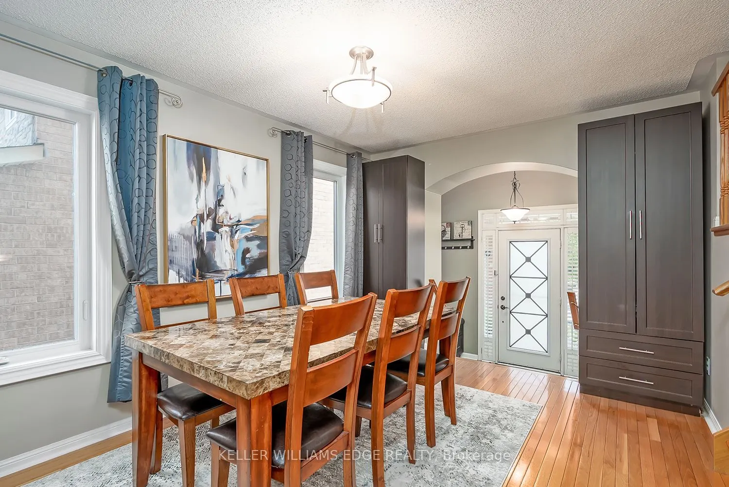 5586 Churchill Meadows Boulevard