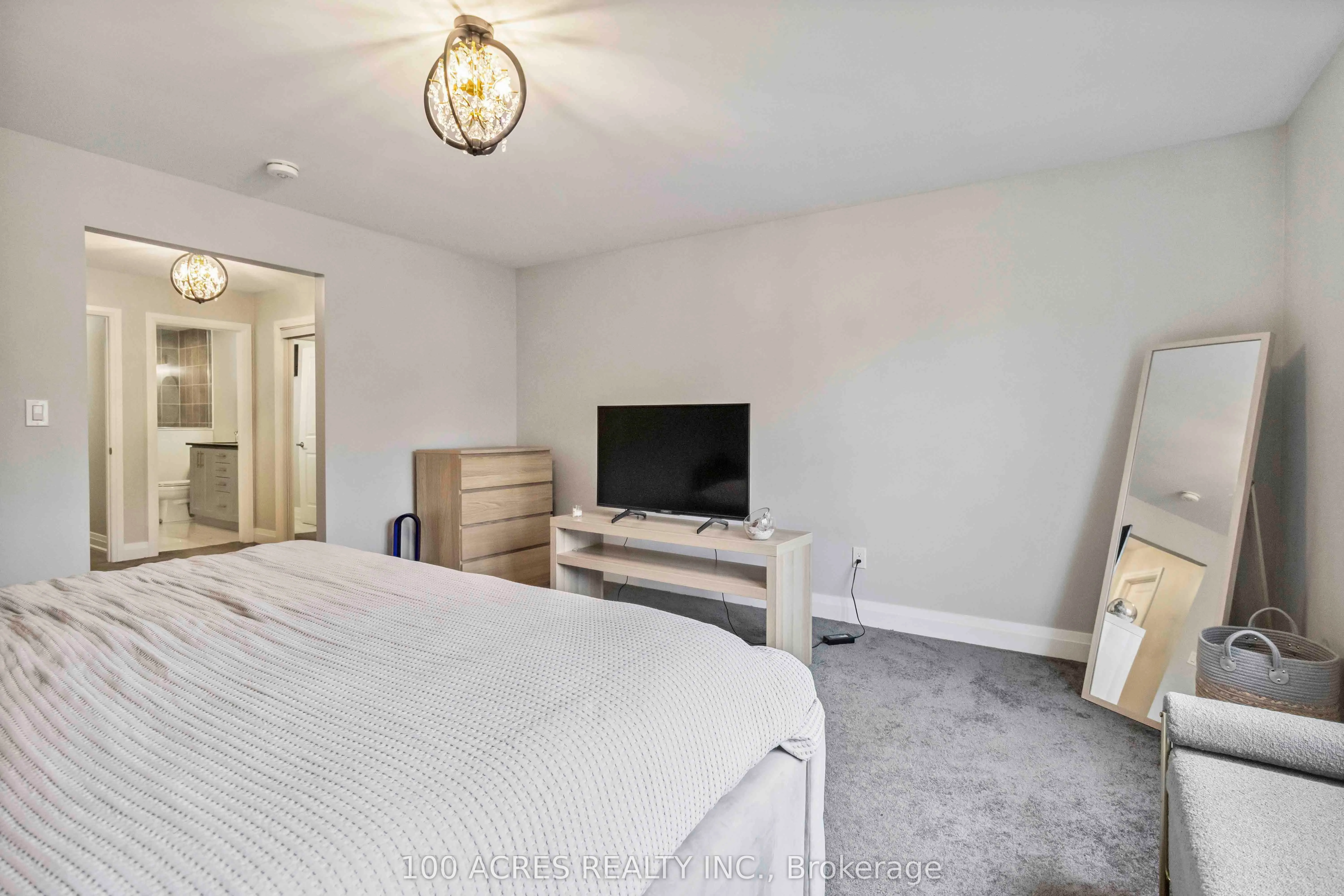 4 Dalbeattie Drive