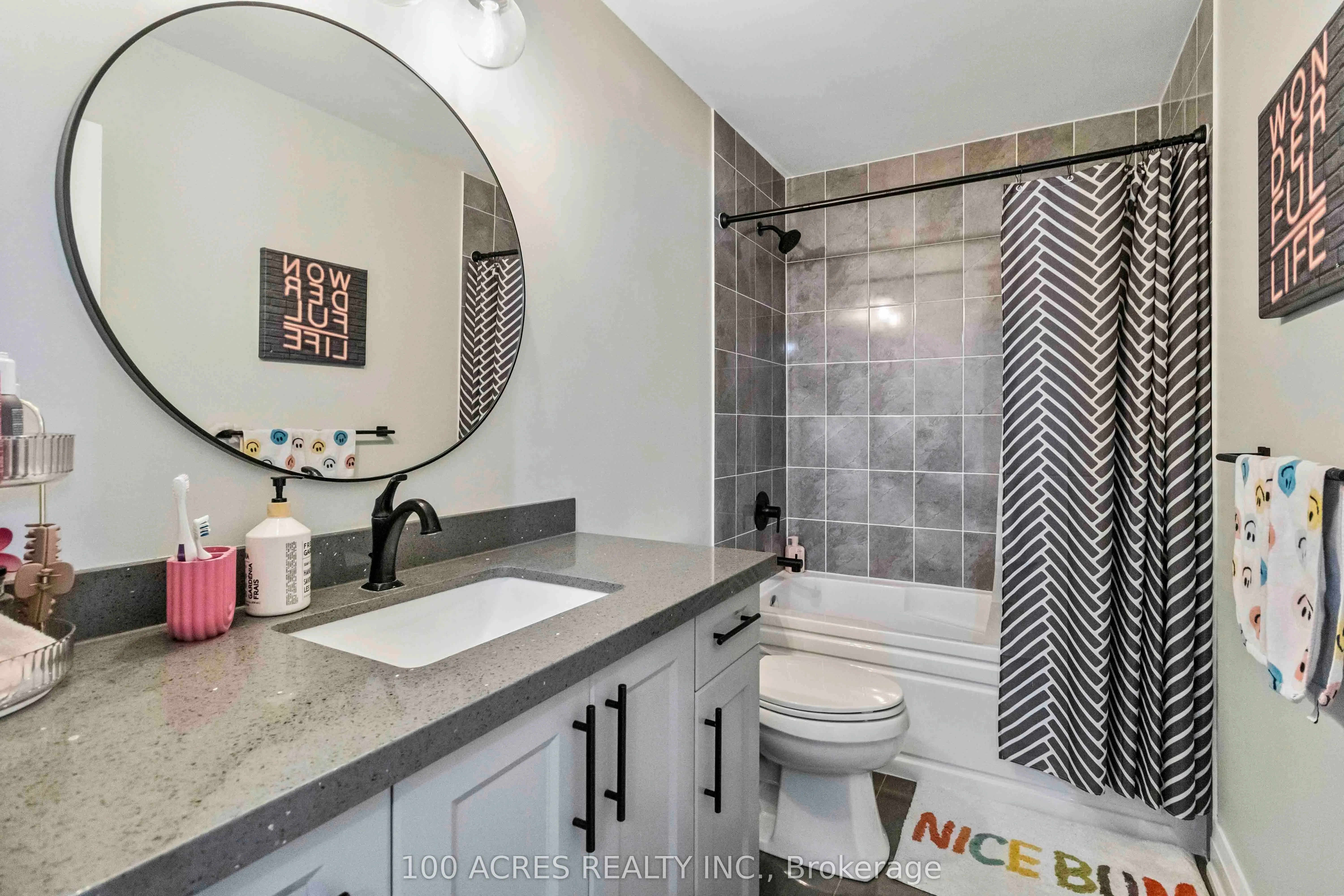 4 Dalbeattie Drive
