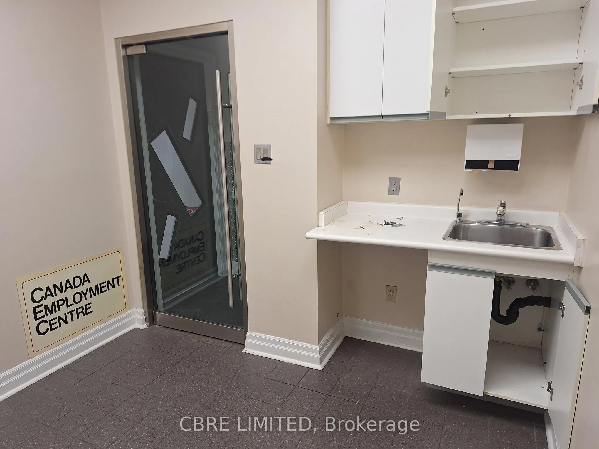 244 Brockport Drive, #8