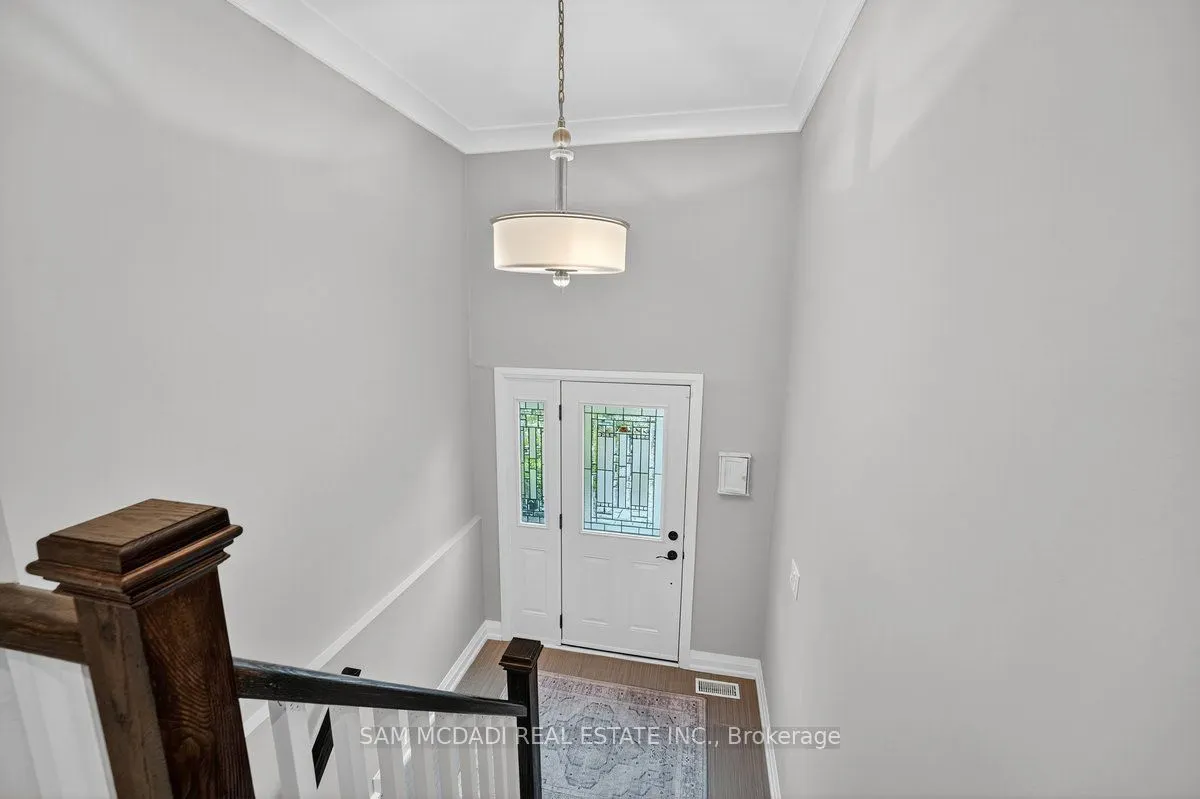 42 Peter Street N