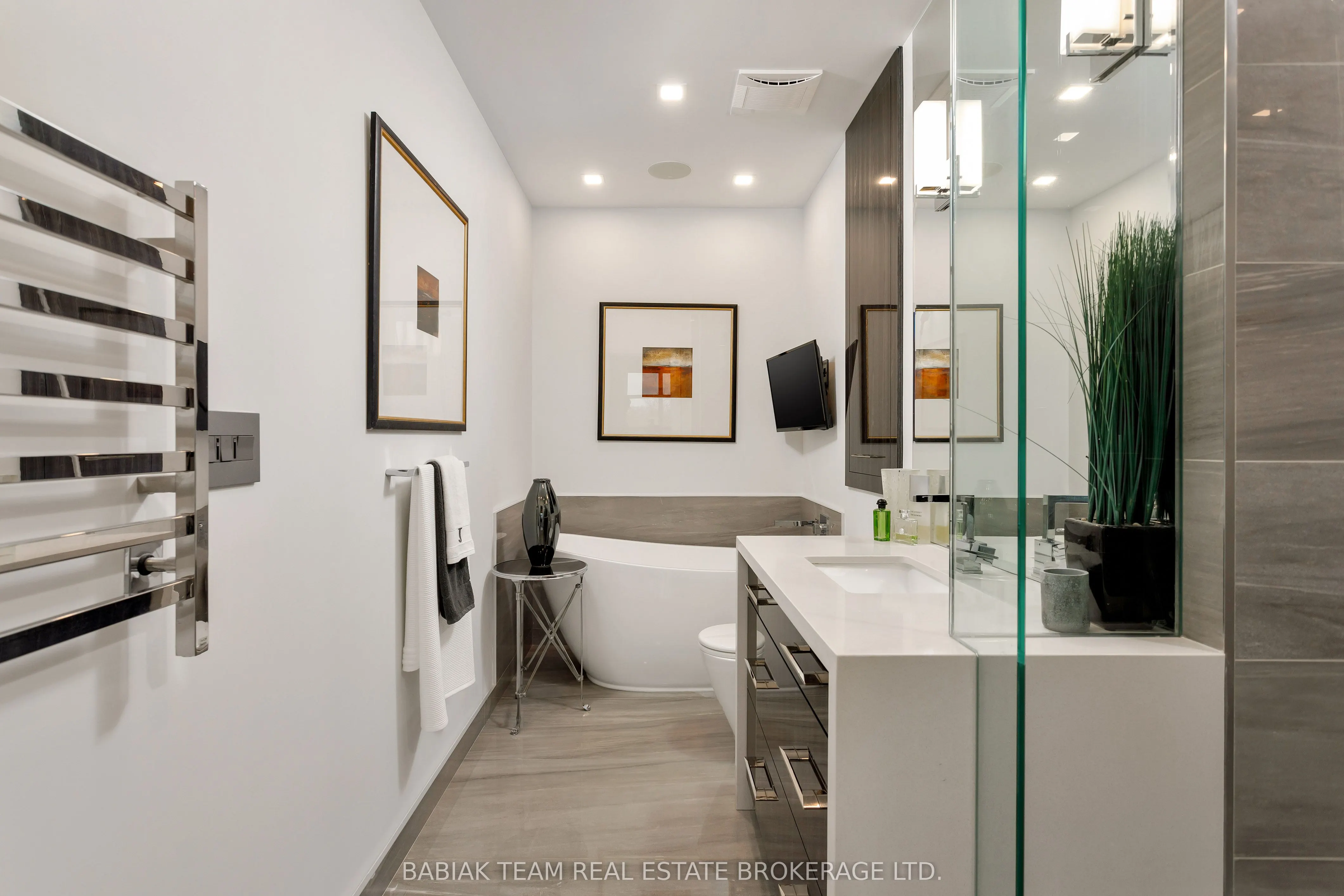 2855 Bloor Street W, #708