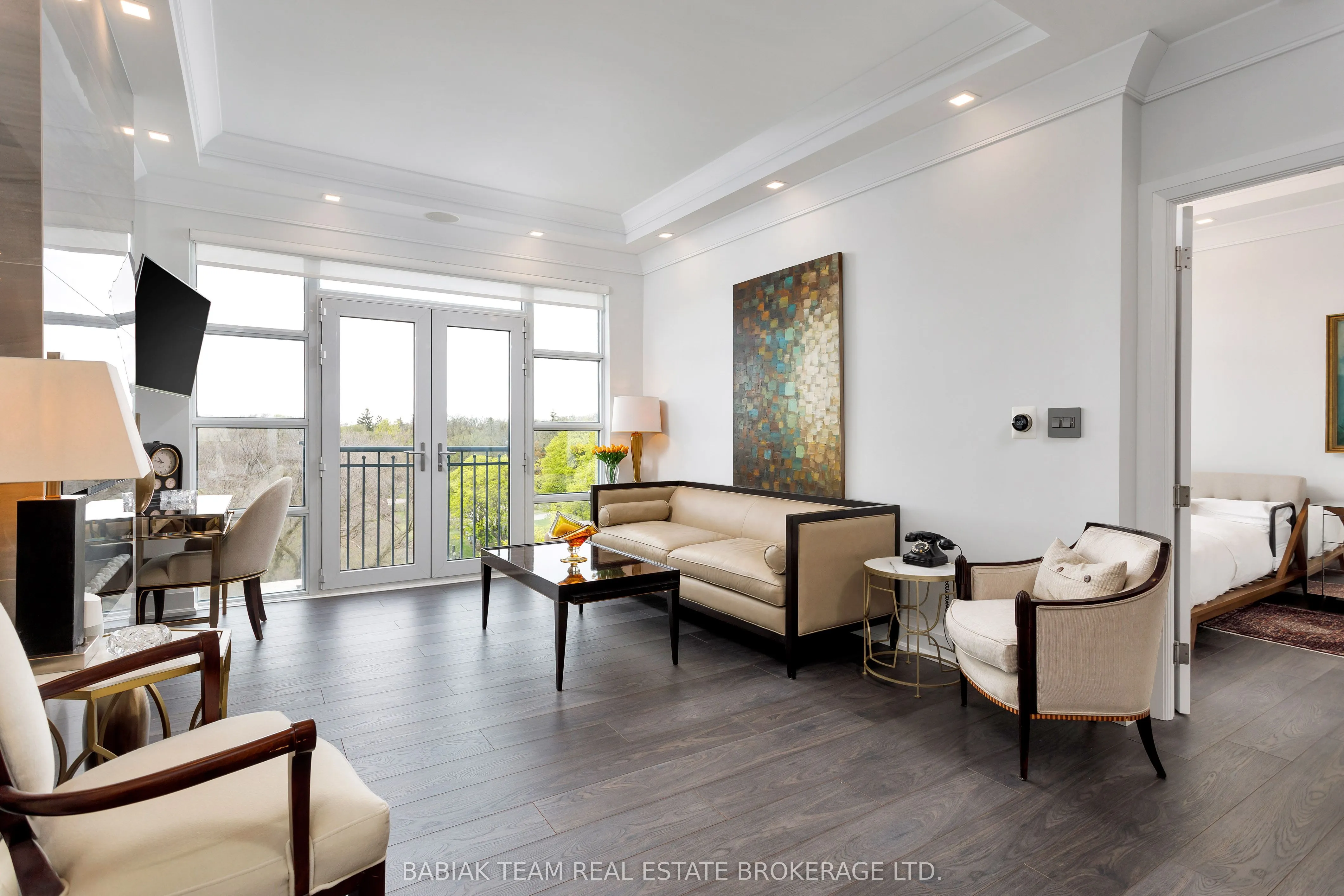 2855 Bloor Street W, #708