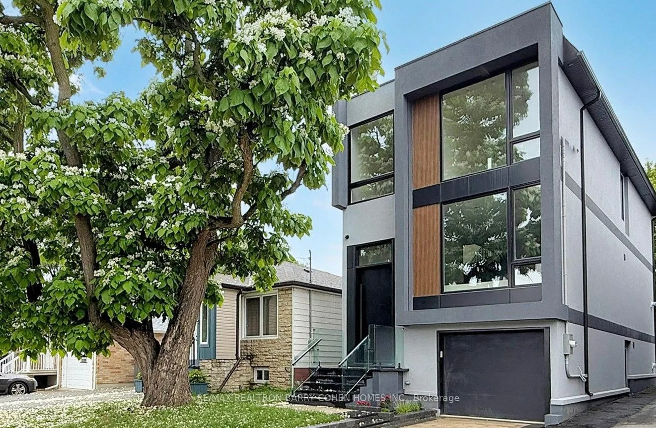 112 Newcastle Street