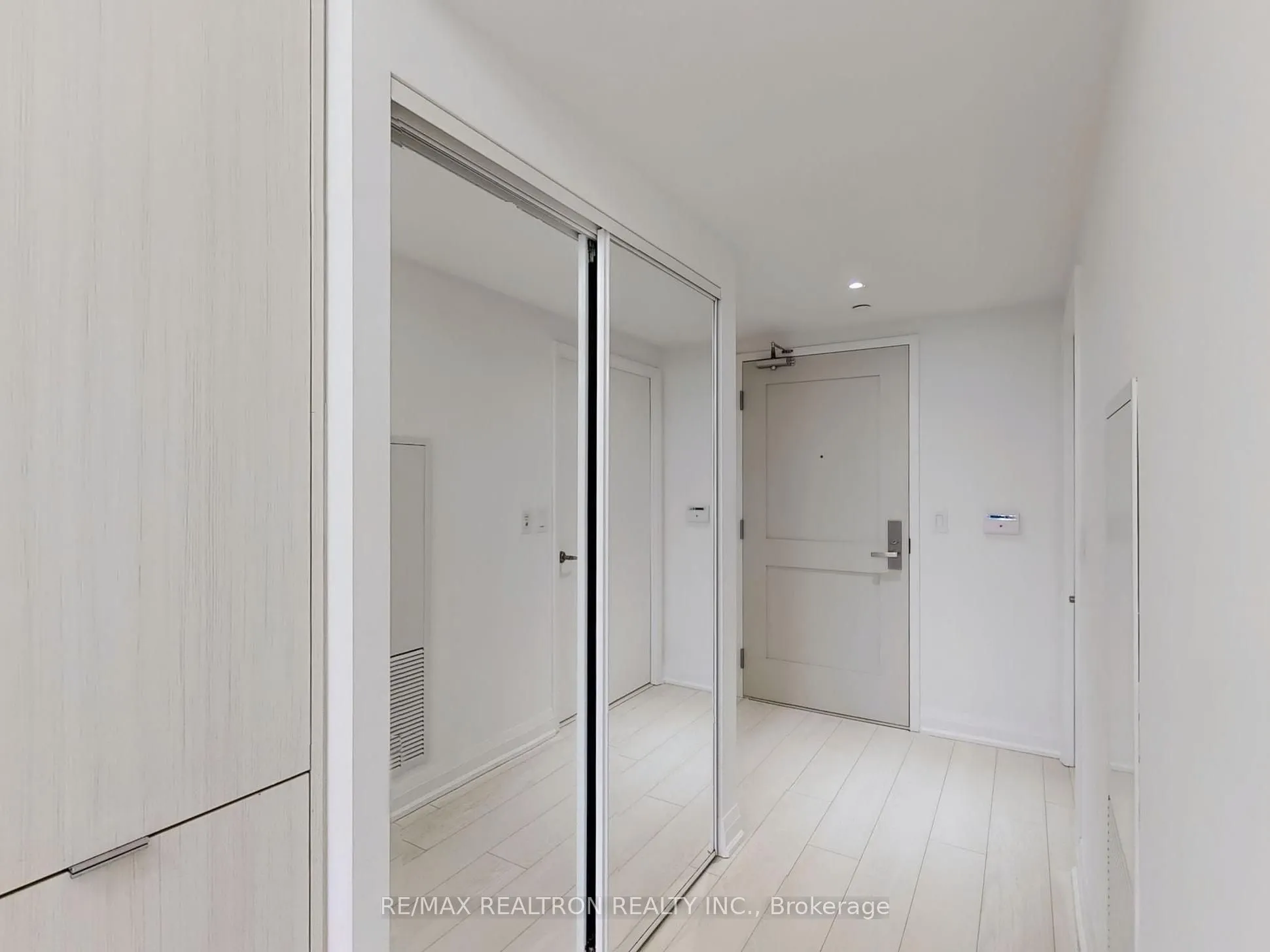 26 Gibbs Road, #431