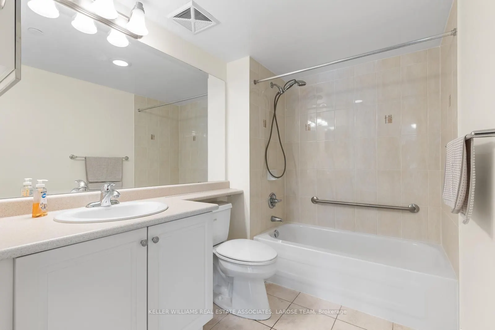 3 Marine Parade Drive, #1504