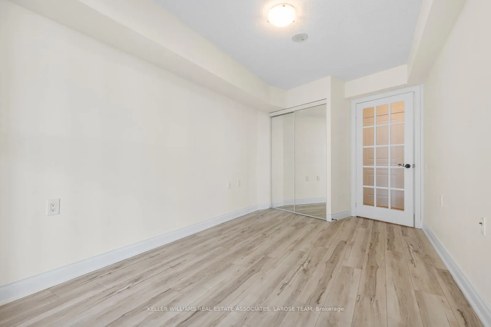 3 Marine Parade Drive, #1504