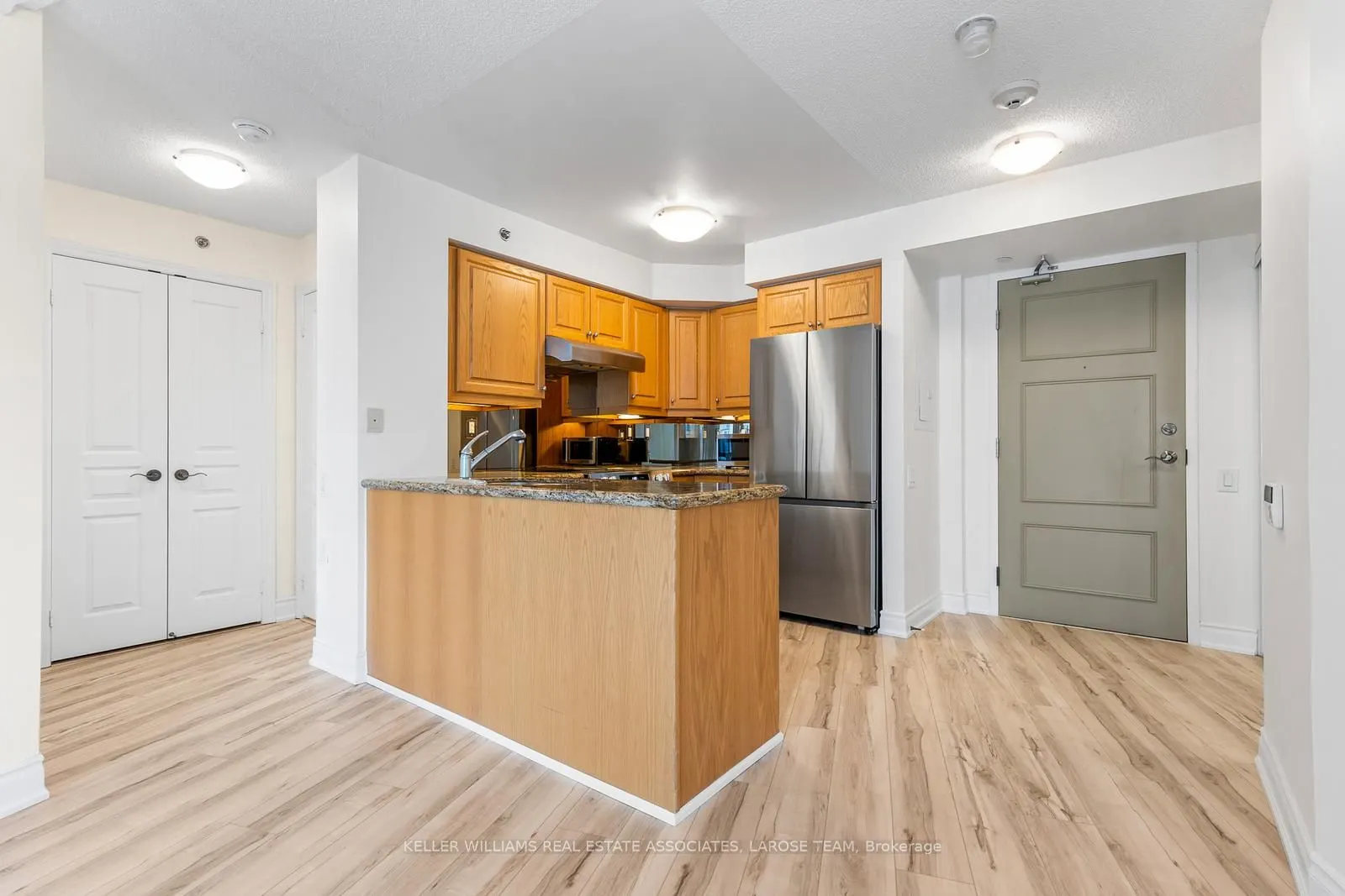 3 Marine Parade Drive, #1504