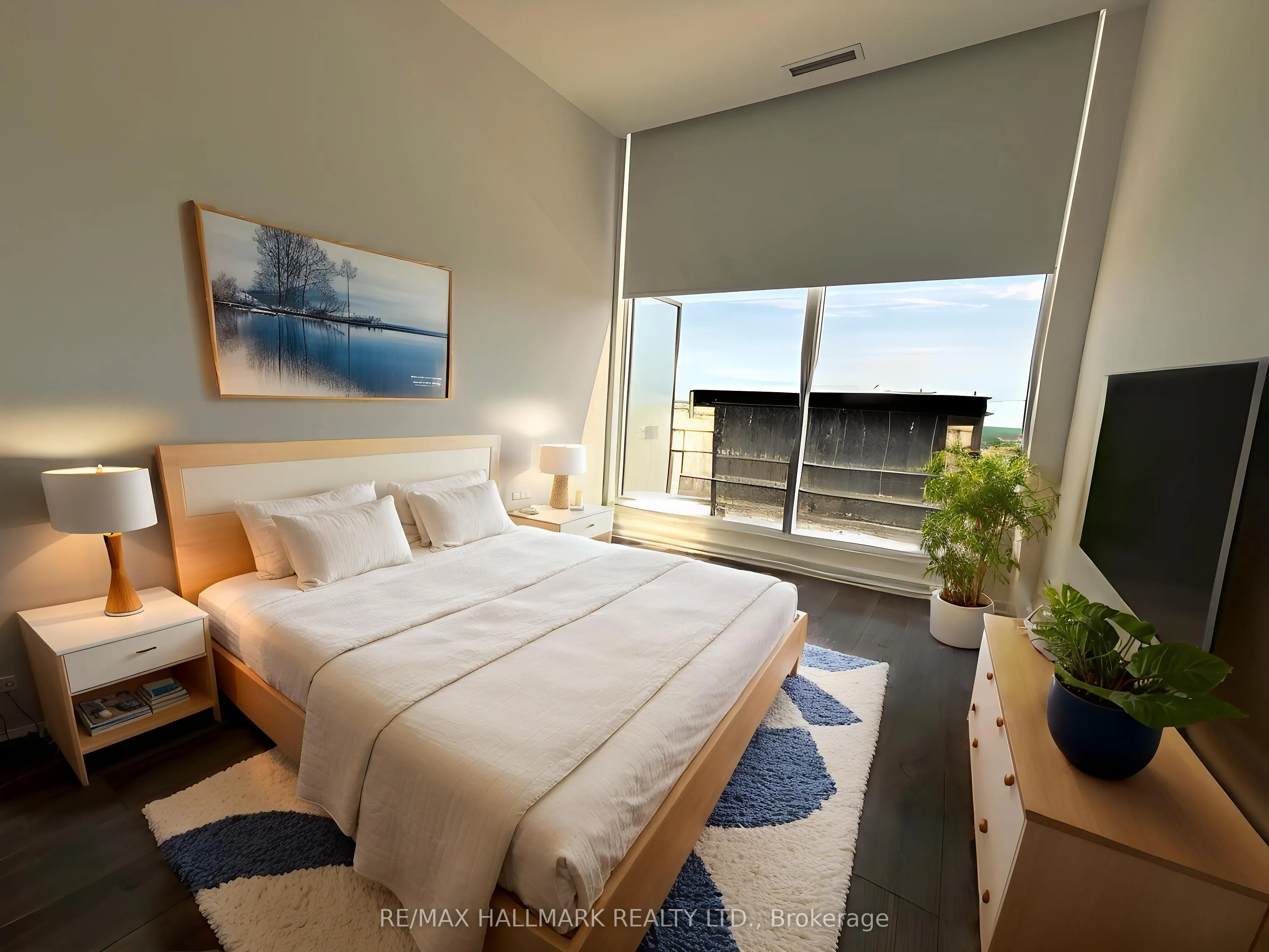4208 Dundas Street W, #803