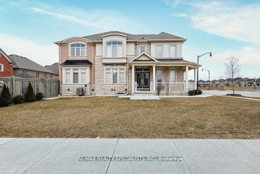 49 Squire Ellis Drive