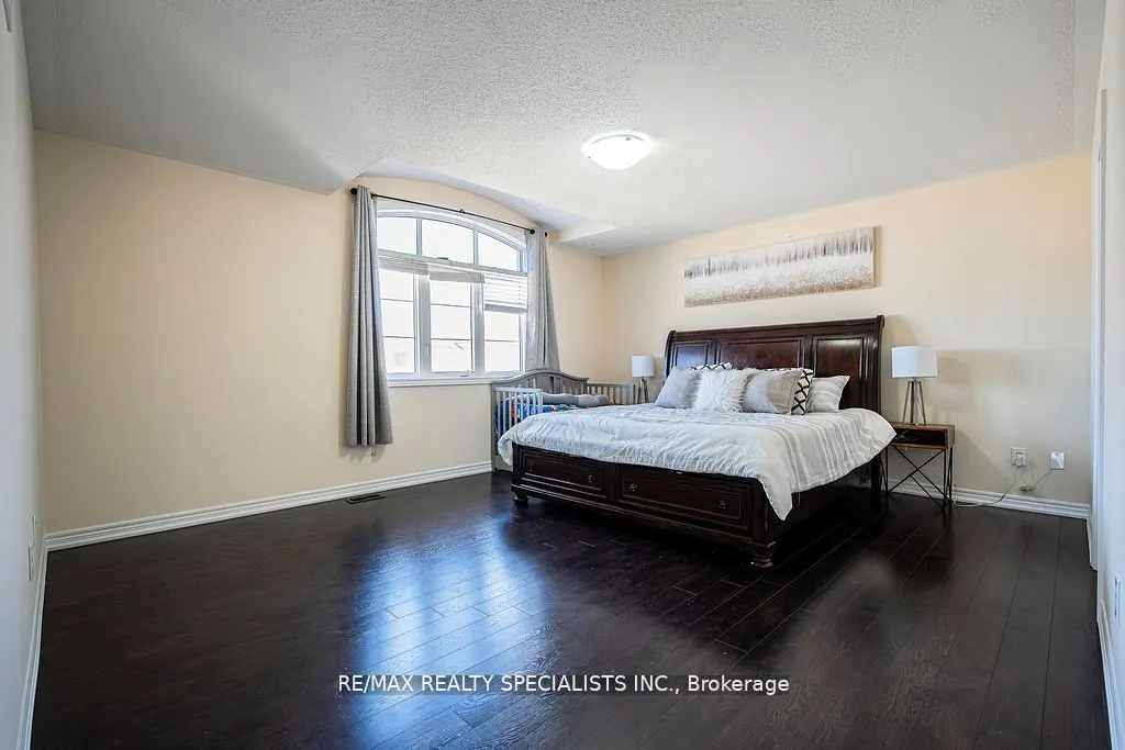 49 Squire Ellis Drive