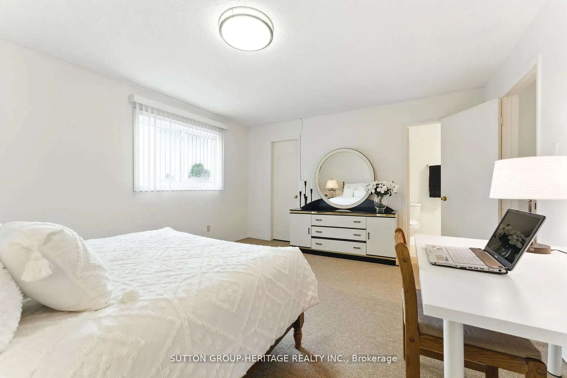45 Wildercroft Avenue