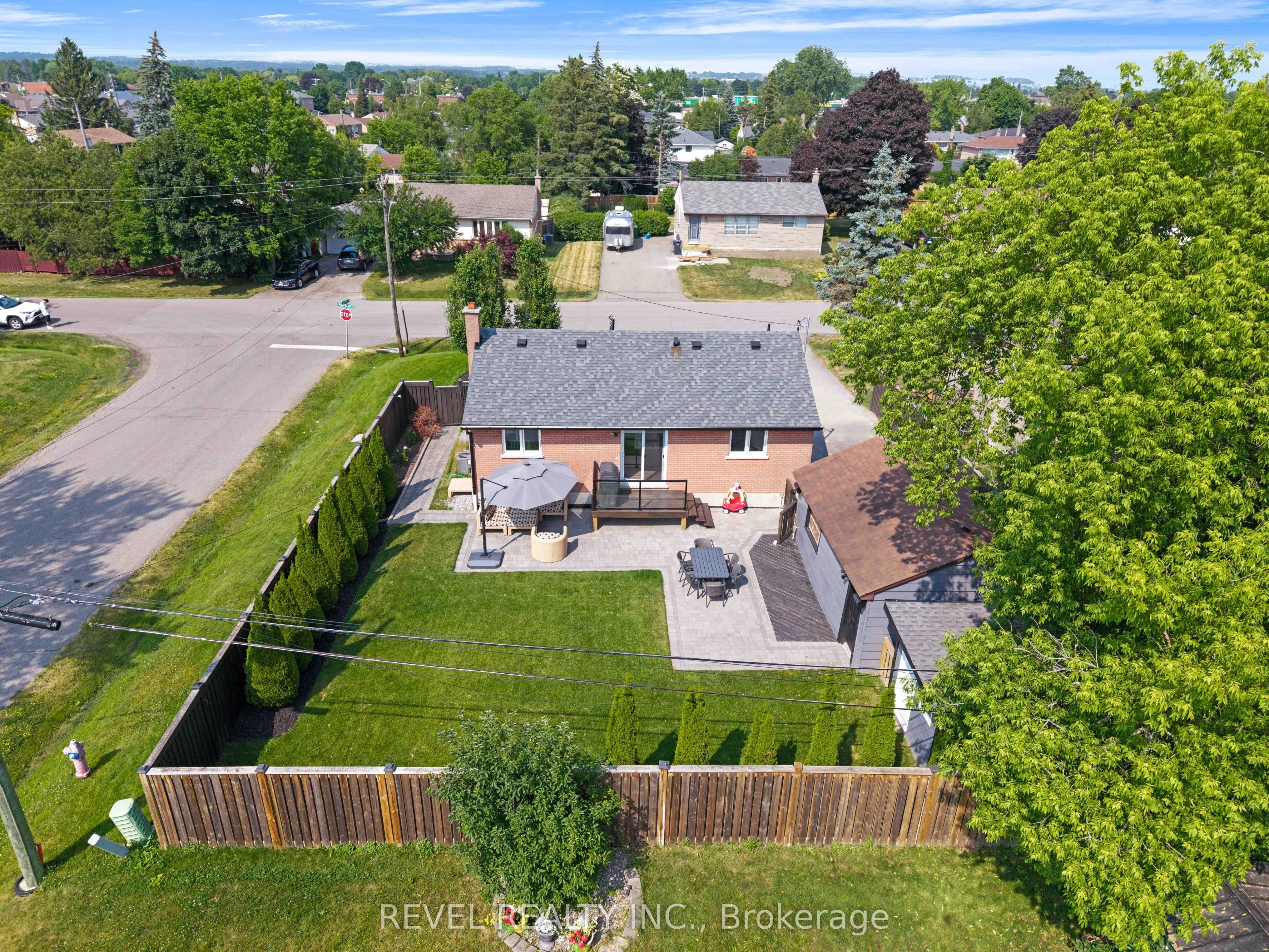 294 Henderson Street