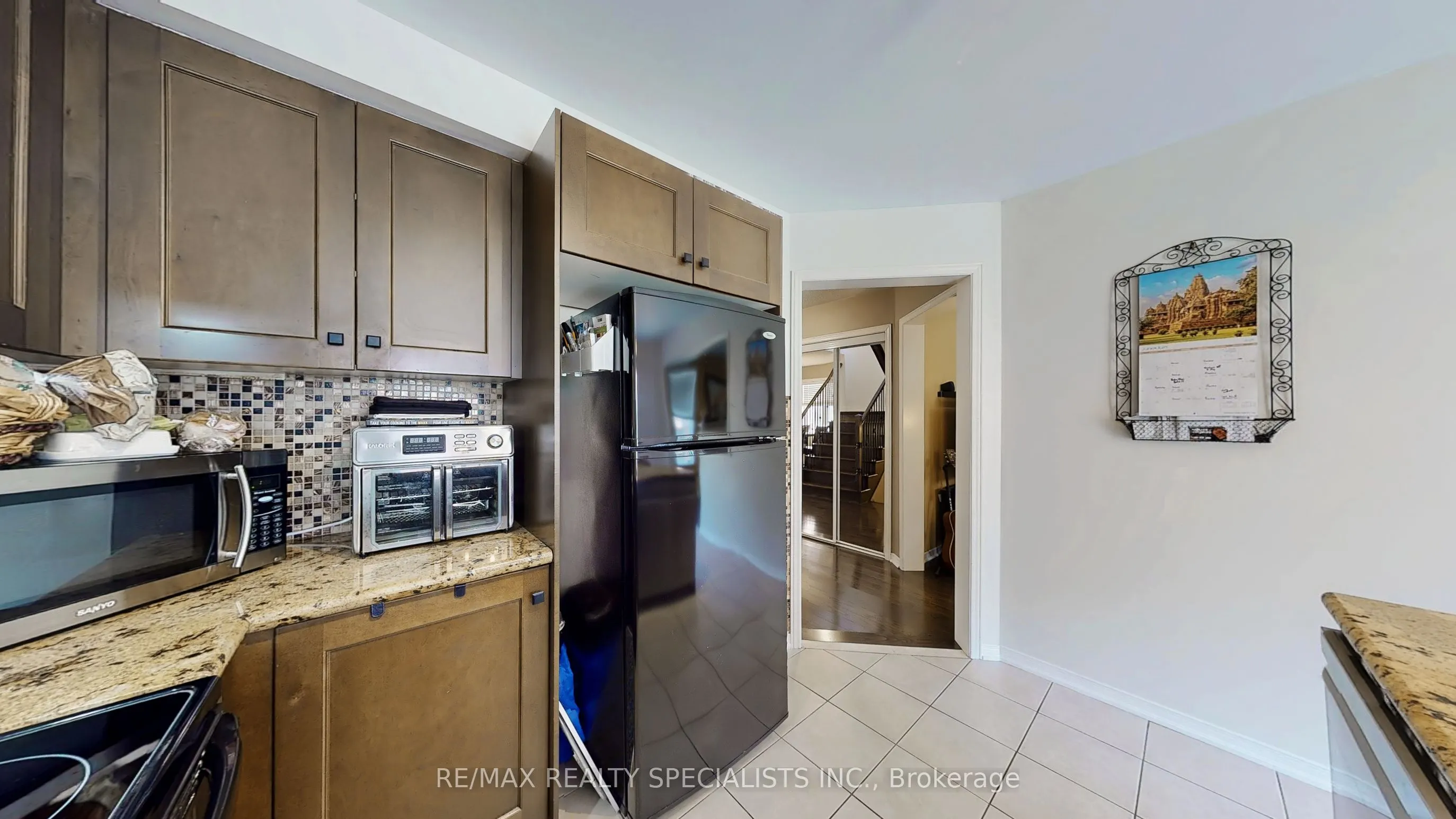 482 Grant Way