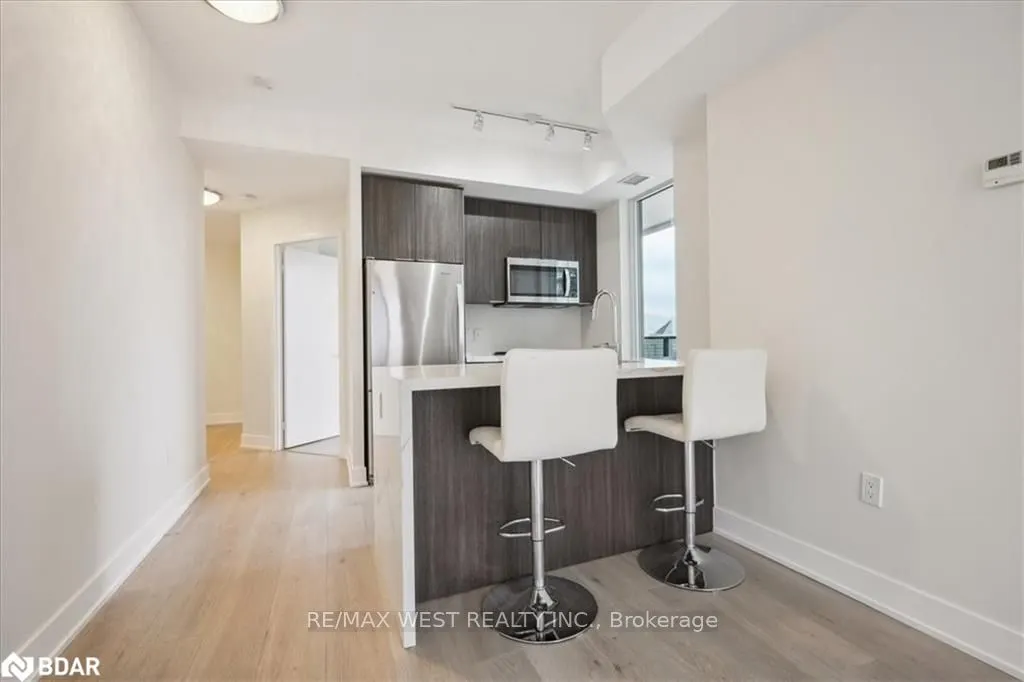 20 Shore Breeze Drive, #2604