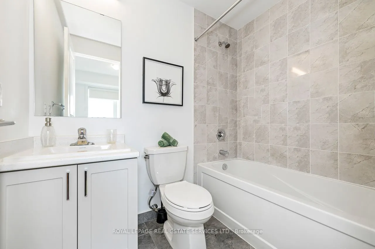 1075 Douglas McCurdy Common, #251