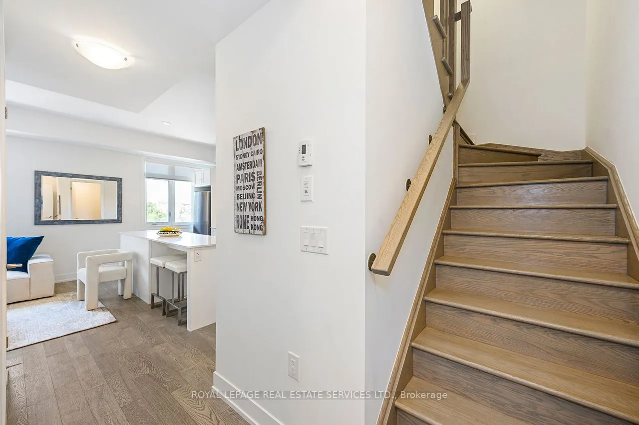 1075 Douglas McCurdy Common, #251