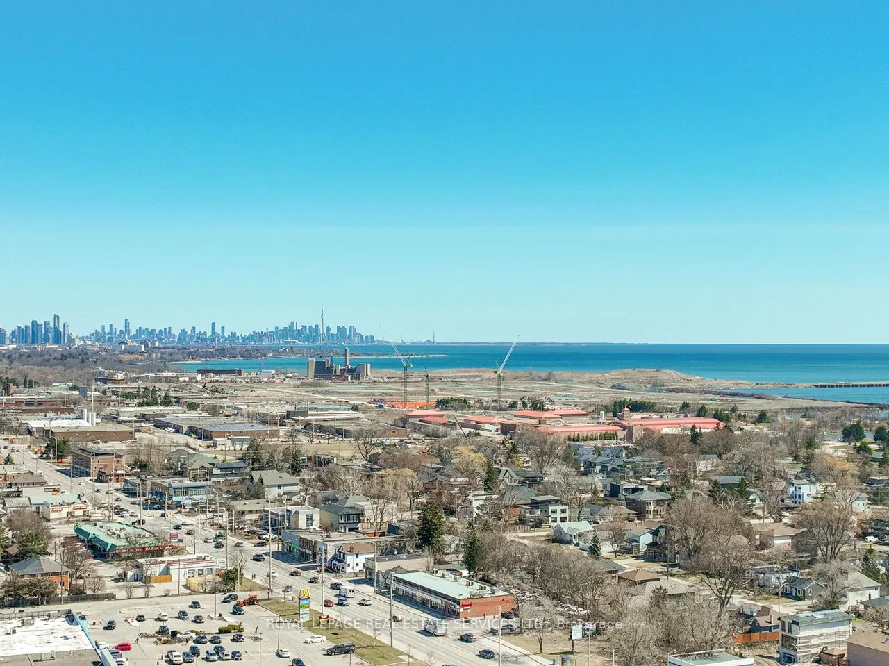 1075 Douglas McCurdy Common, #251
