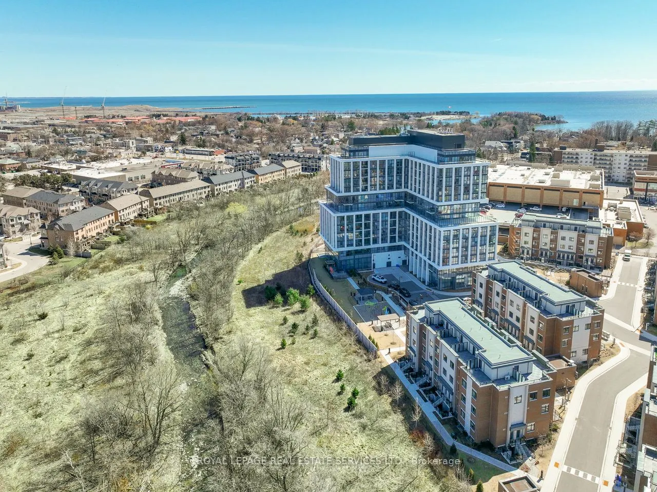 1075 Douglas McCurdy Common, #251