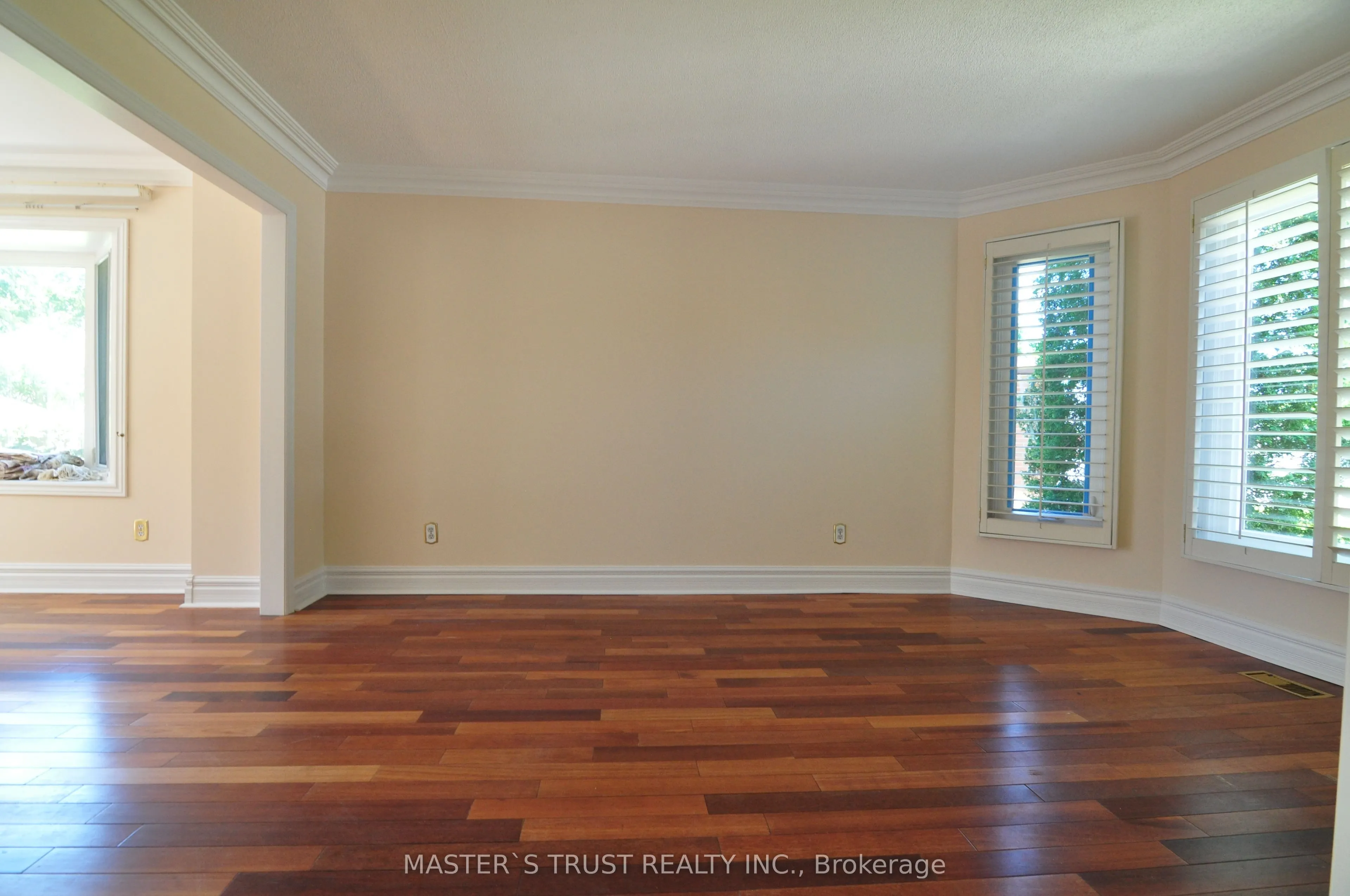 3312 Waxwing Drive