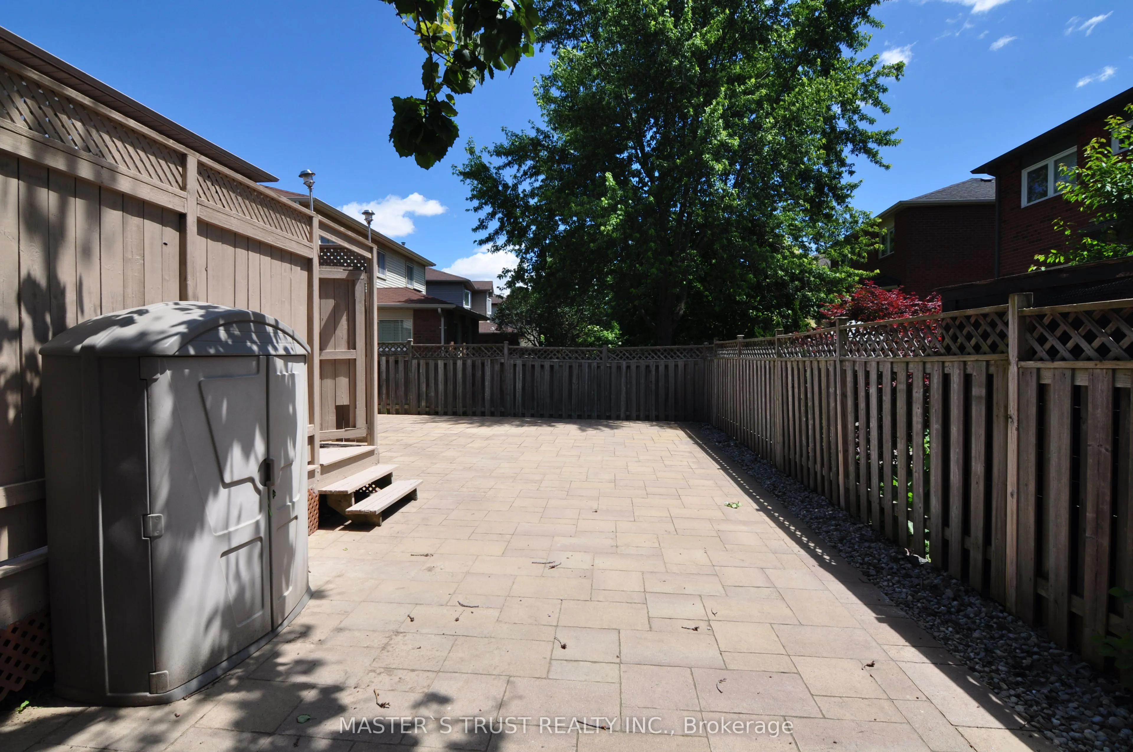 3312 Waxwing Drive