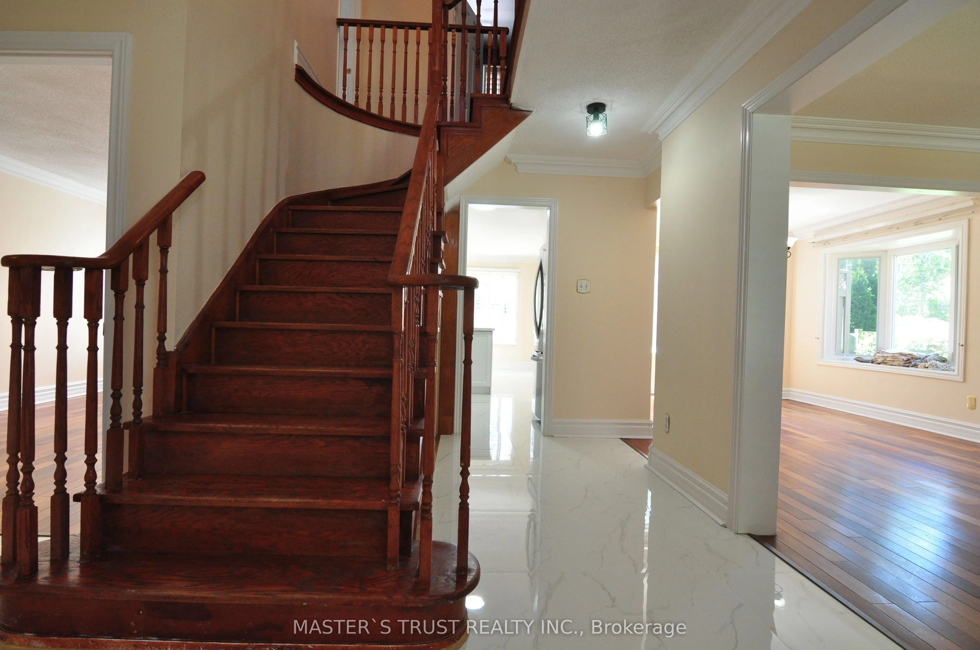 3312 Waxwing Drive