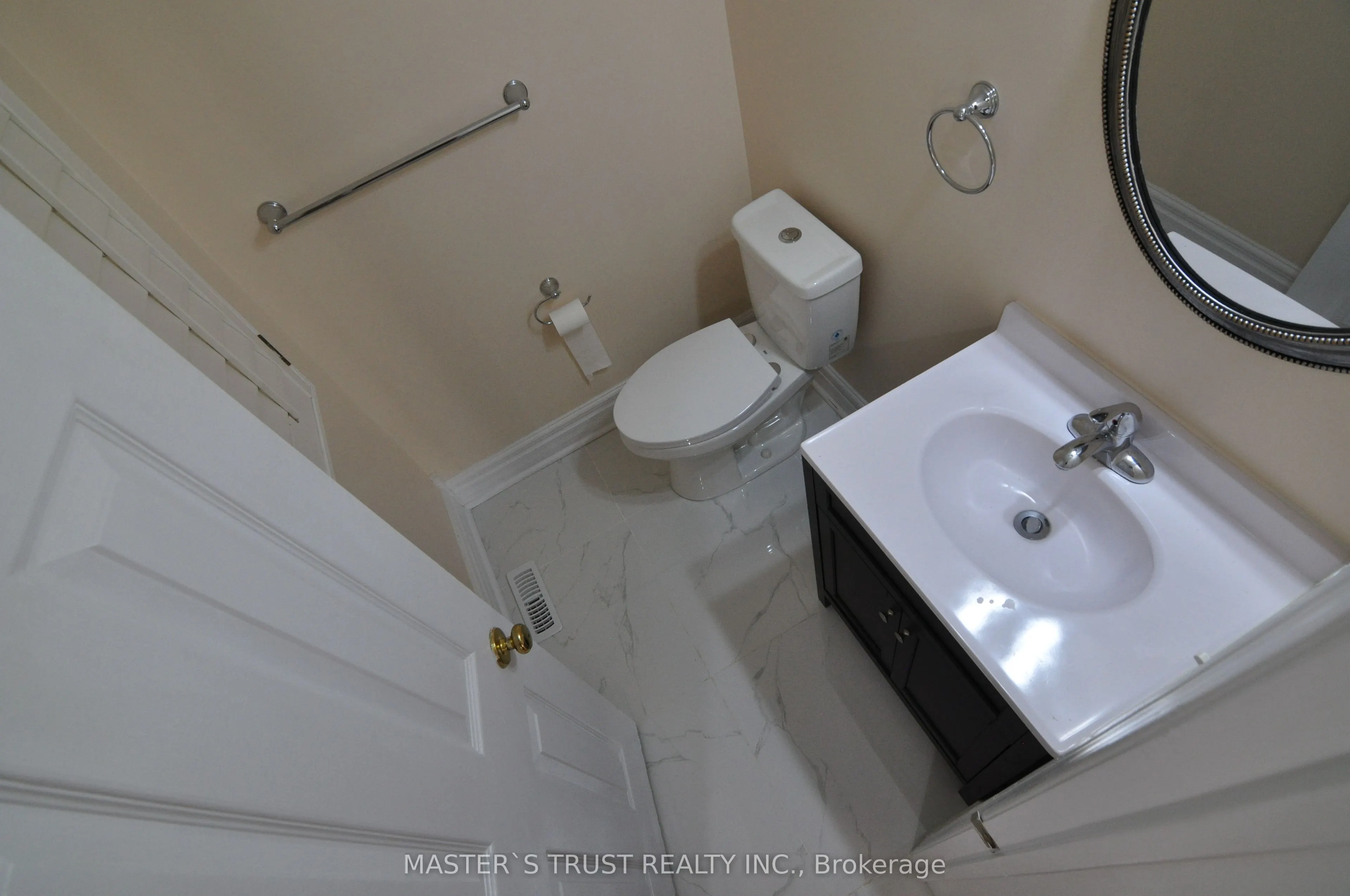 3312 Waxwing Drive