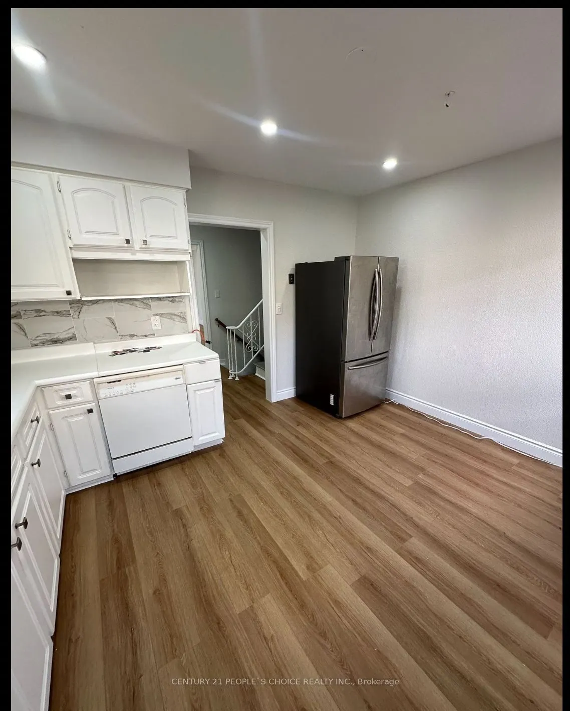 608 Thornwood Avenue