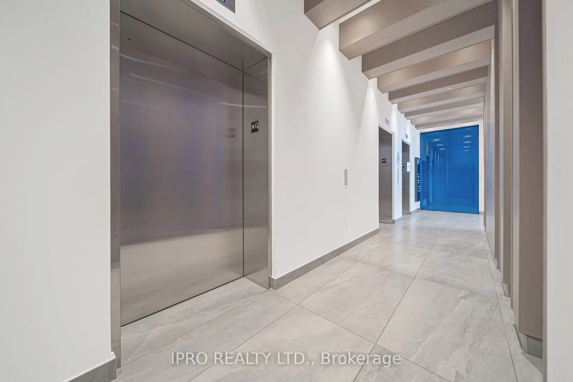 86 Dundas Street E, #1714