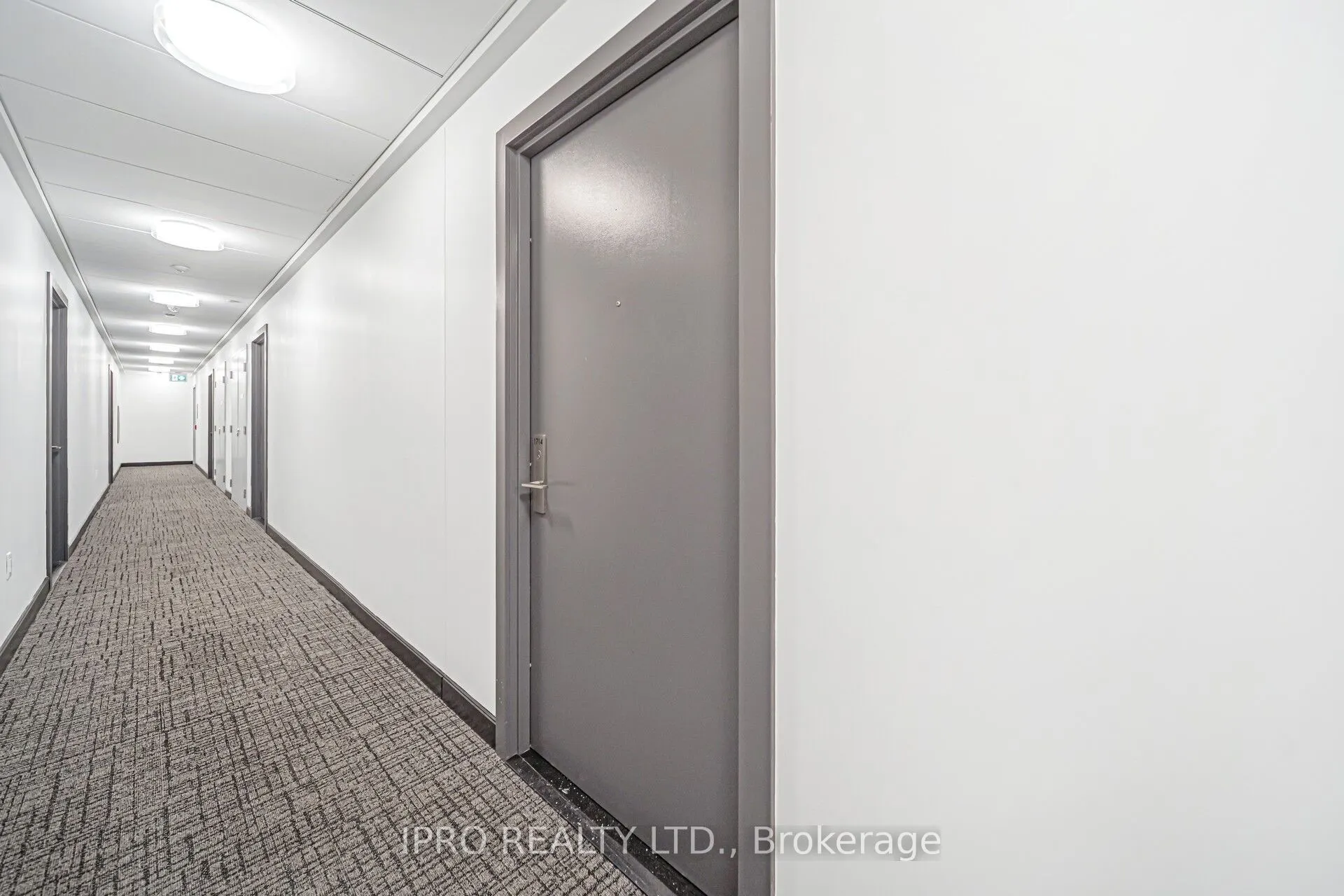 86 Dundas Street E, #1714