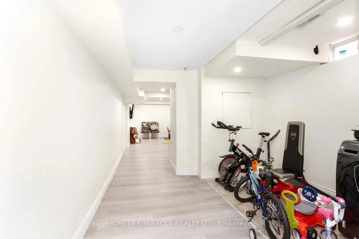 45 Boundbrook Drive