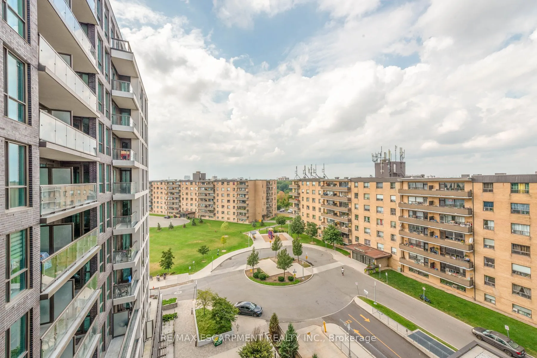80 Esther Lorrie Drive, #802