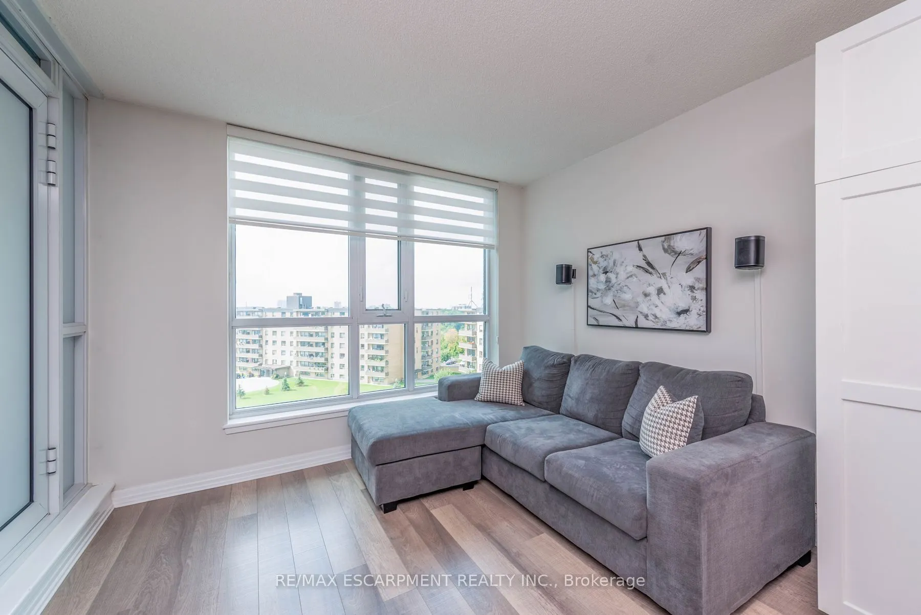 80 Esther Lorrie Drive, #802