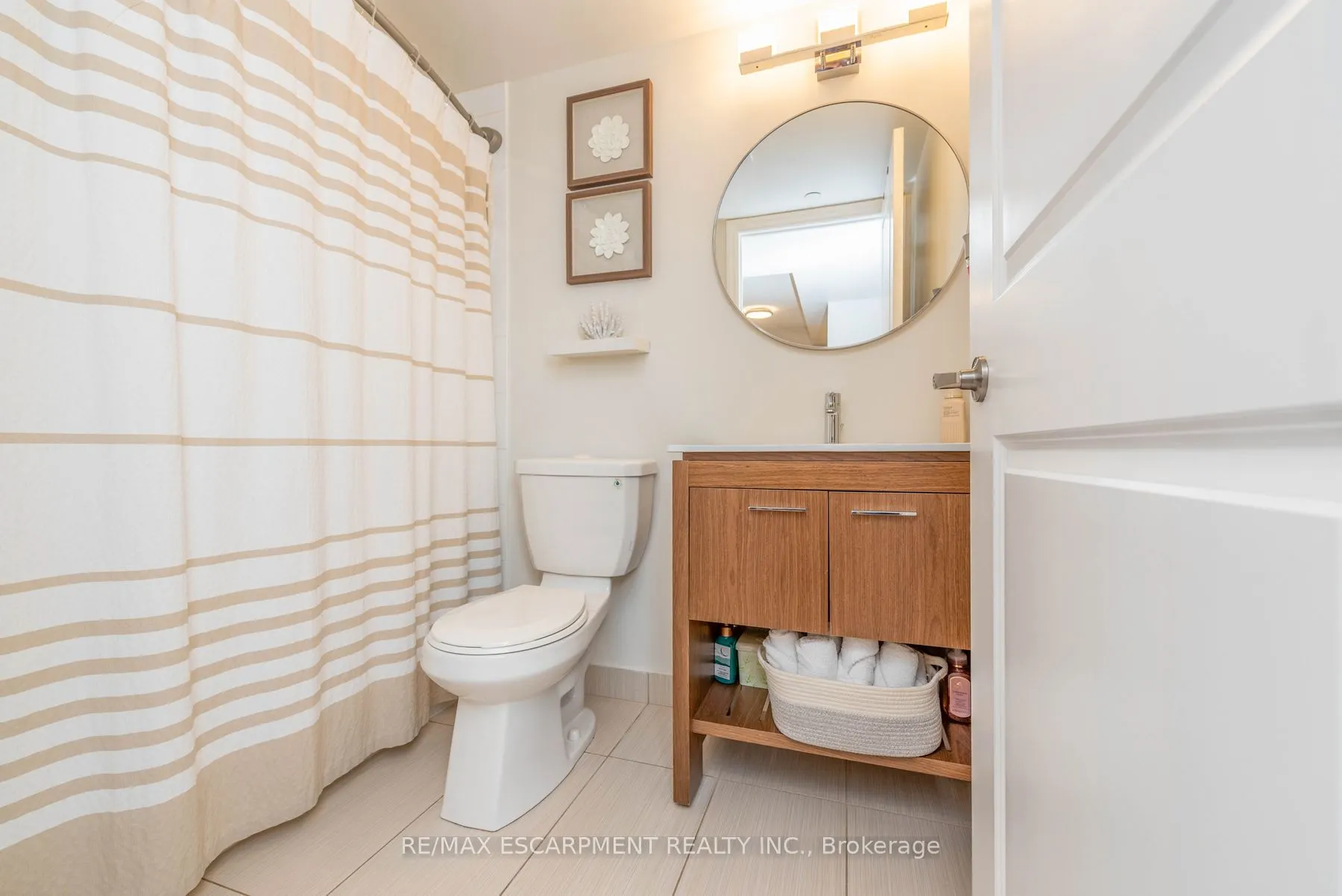 80 Esther Lorrie Drive, #802