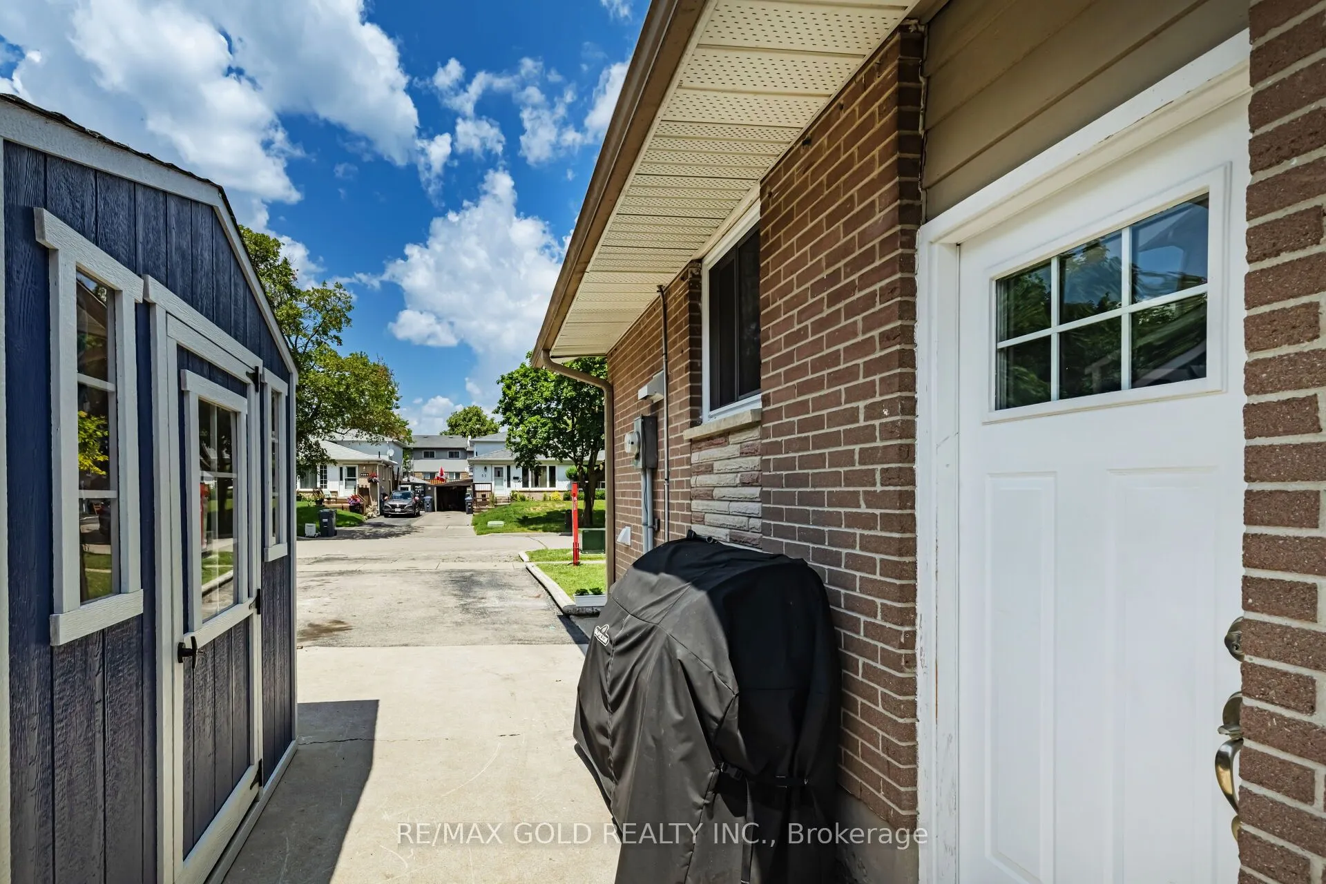 35 Chipwood Crescent