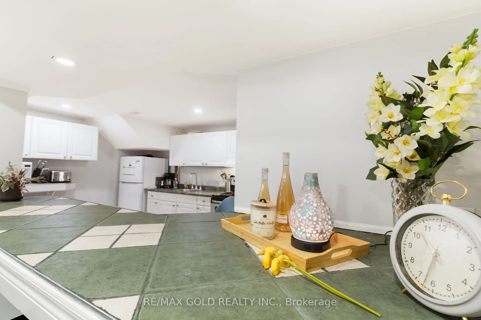 35 Chipwood Crescent