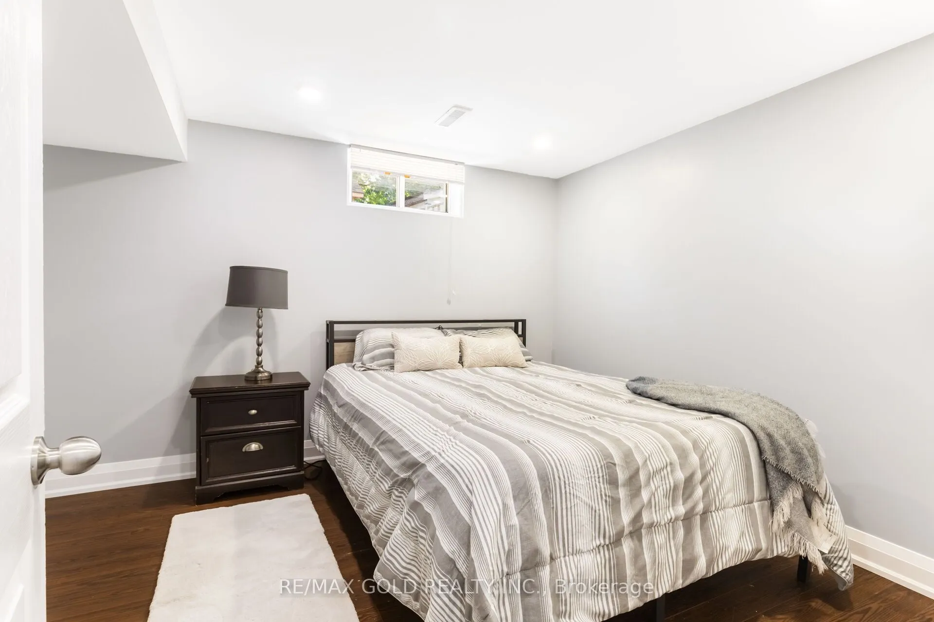 35 Chipwood Crescent