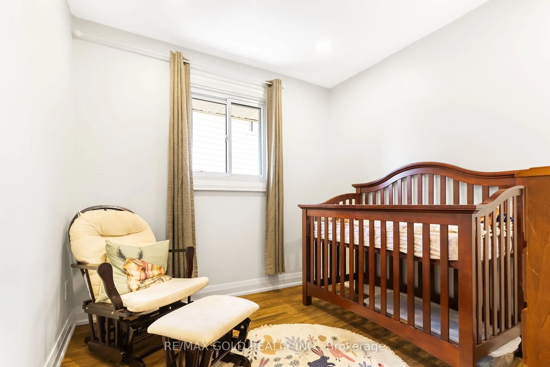 35 Chipwood Crescent